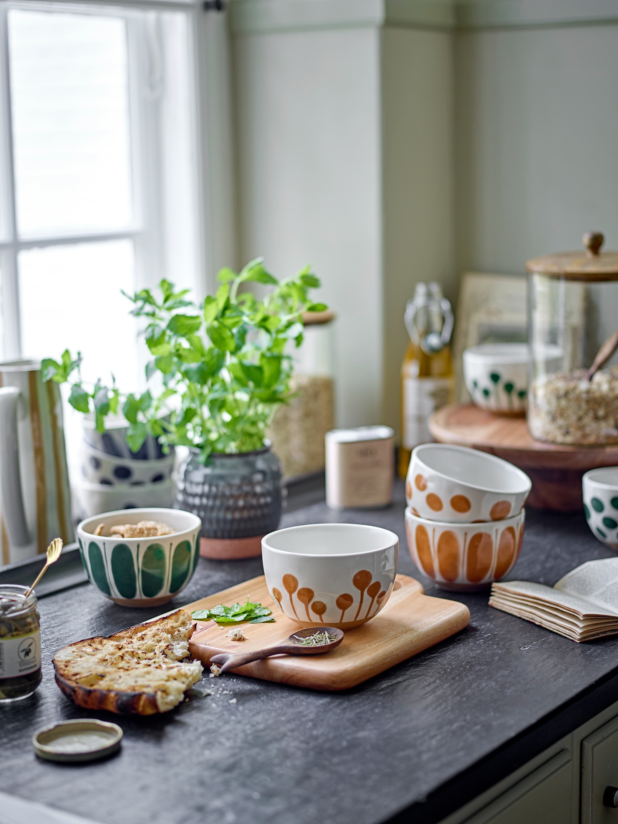 Bloomingville Linora Geschirr Serie von Creative Collection