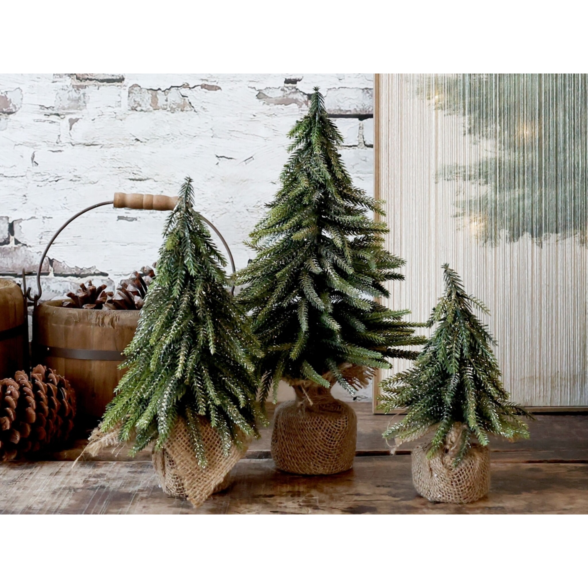 Fleur künstlicher Tannenbaum mit Glitzergold, grün 