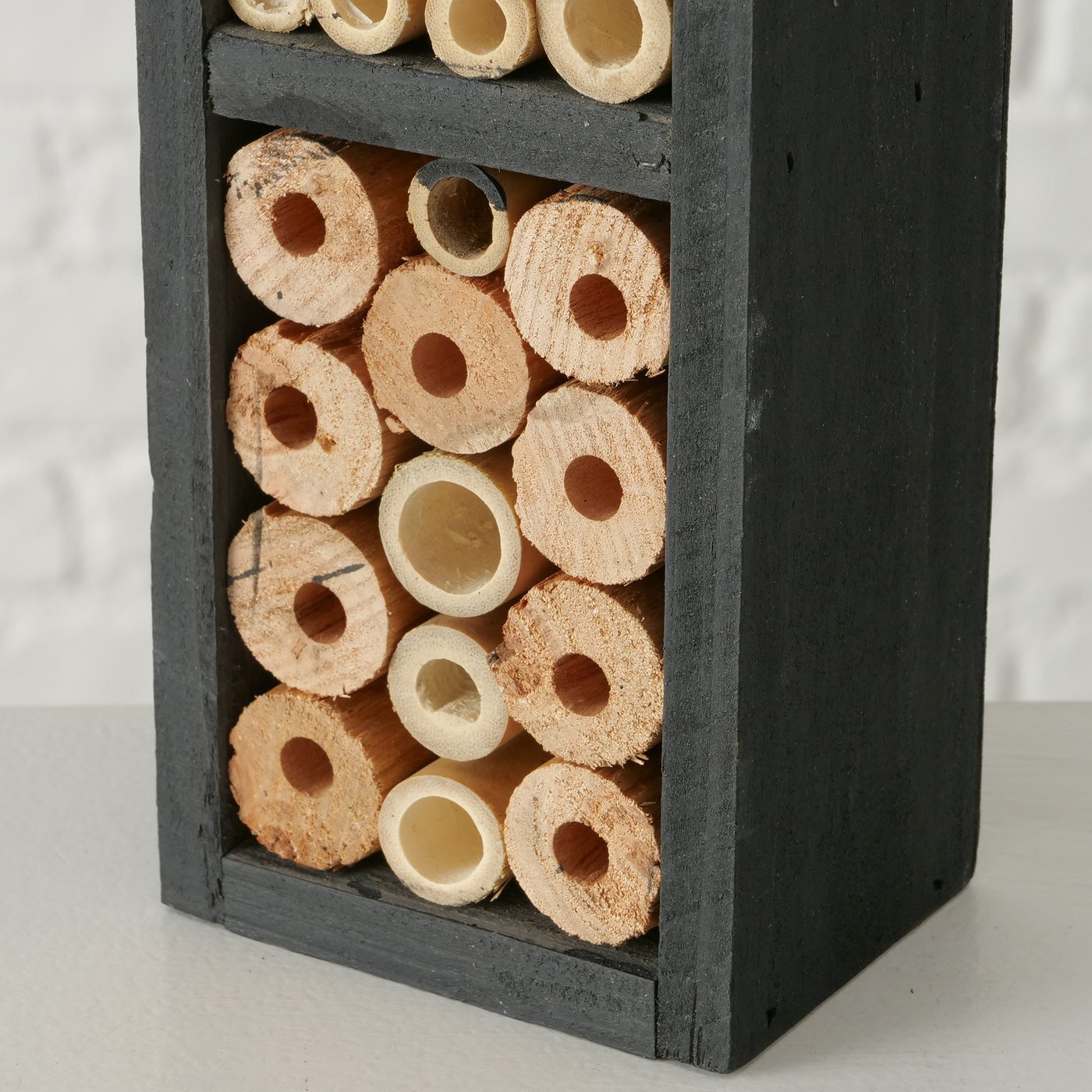 Insektenhotel Bieny, schwarz, natur 12 x 9 x 44 cm