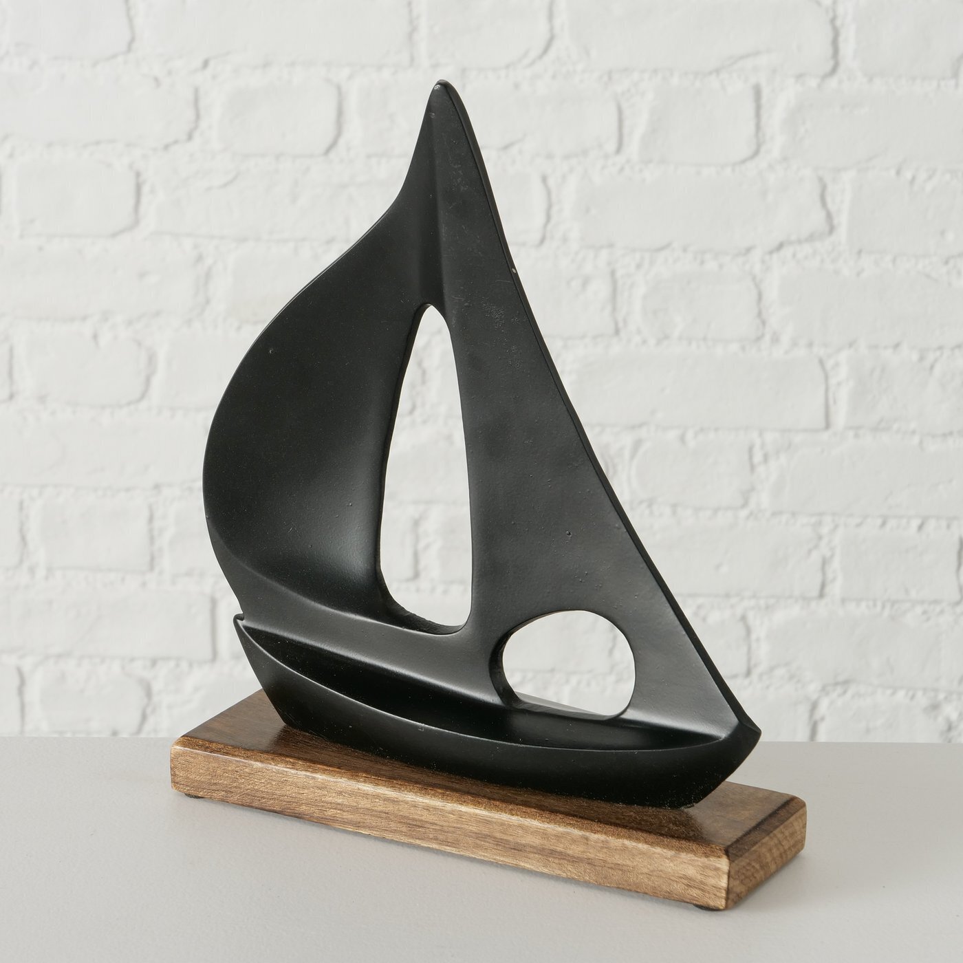 Segelboot Dekoaufsteller Timron, schwarz 25 x 6 x 29 cm