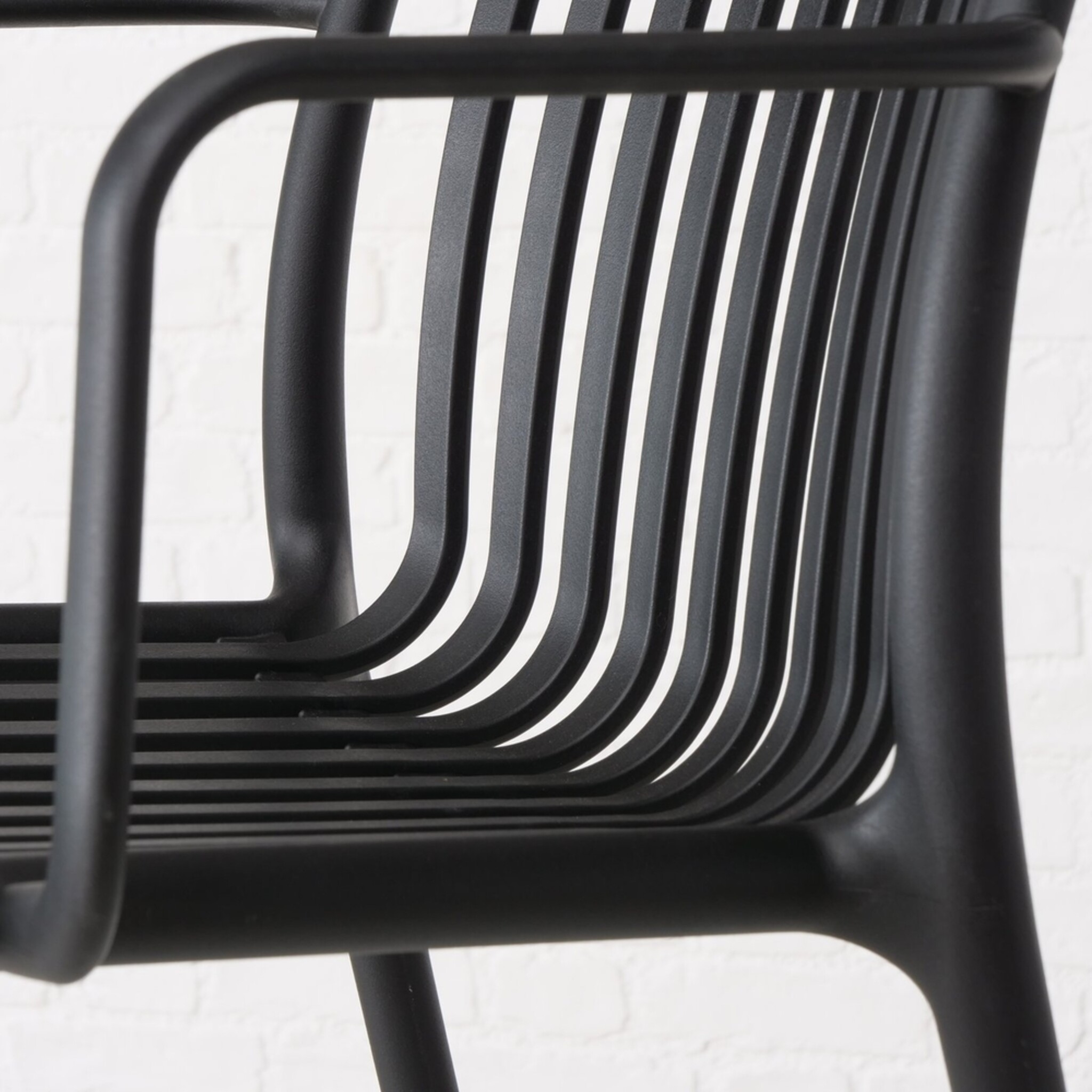 Stuhl aus Kunststoff Quito, schwarz 