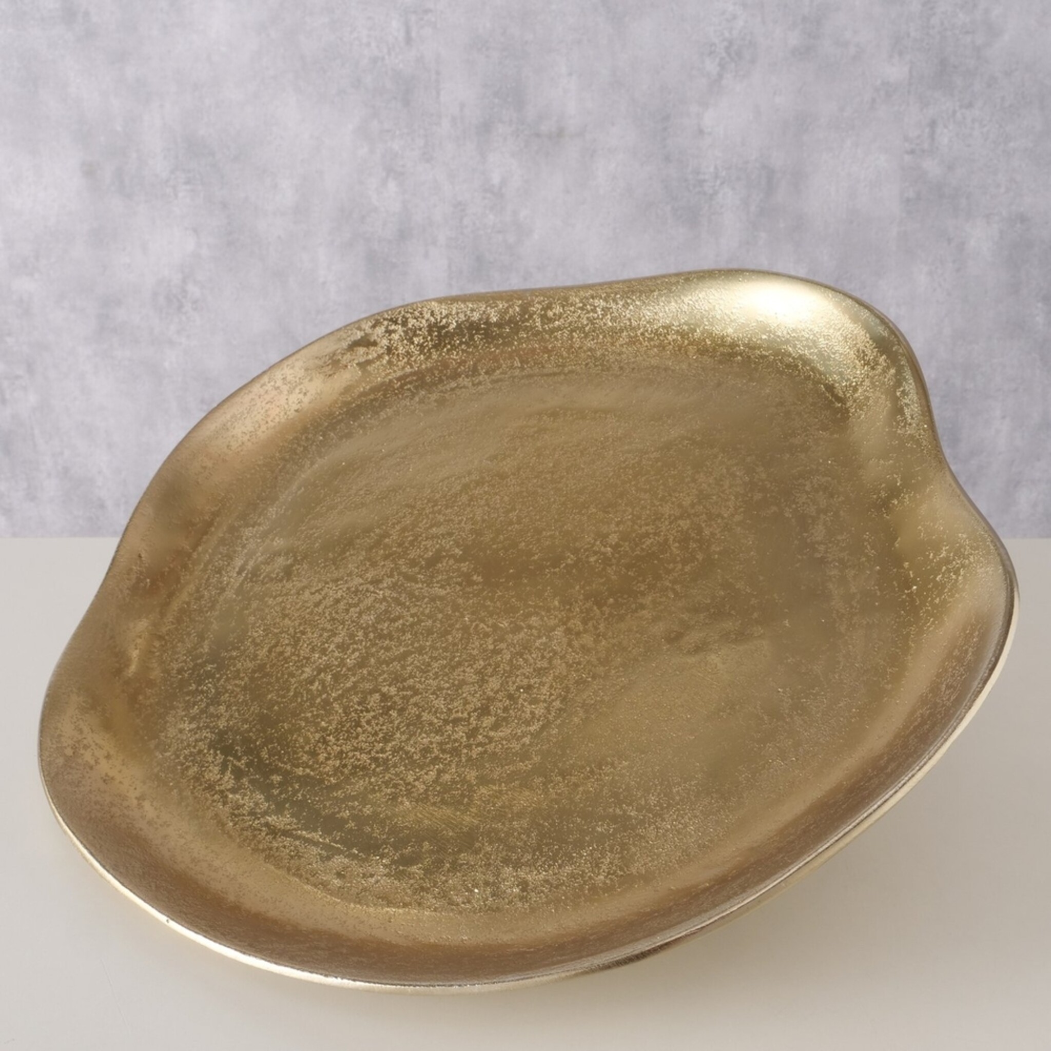 Teller Organic, gold 23 x 19 x 2 cm