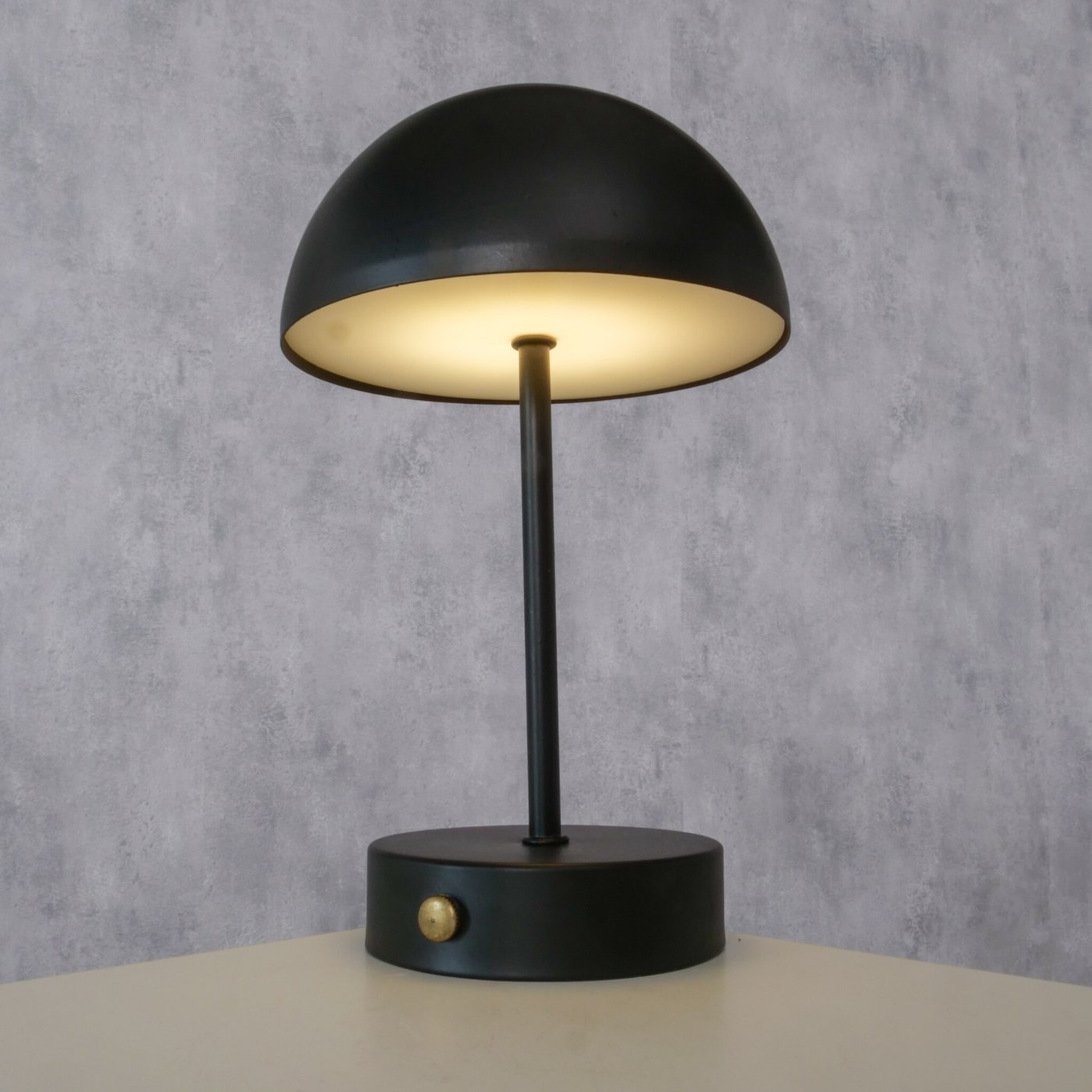 Tischlampe Petunia Kabellos, Schwarz 