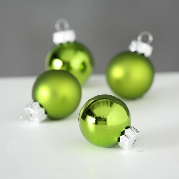 Weihnachtskugeln Ø 4 cm, 16 tlg, apfelgrün 