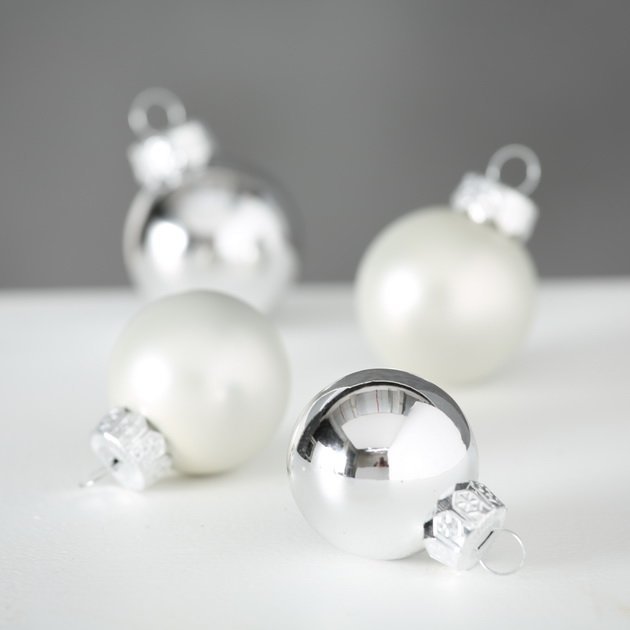 Weihnachtskugeln Ø 4 cm, 16 tlg, silber 