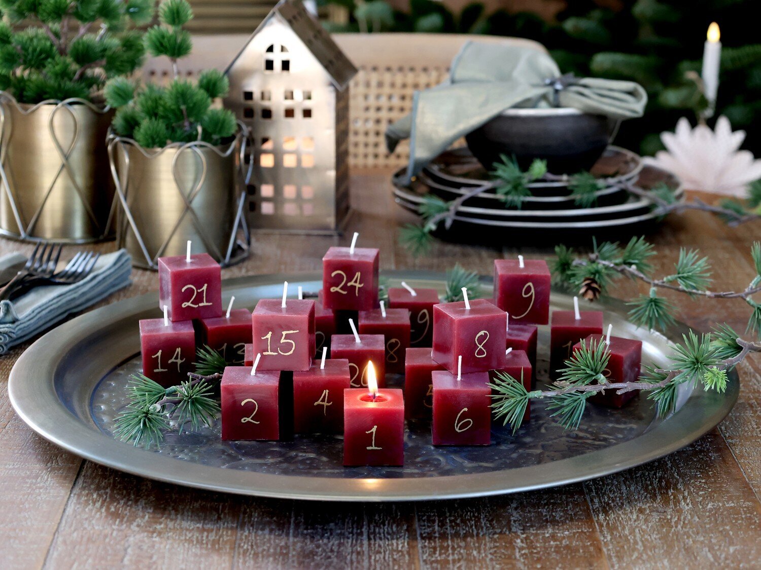 Adventskalender Kerzen 24 Stück, rot