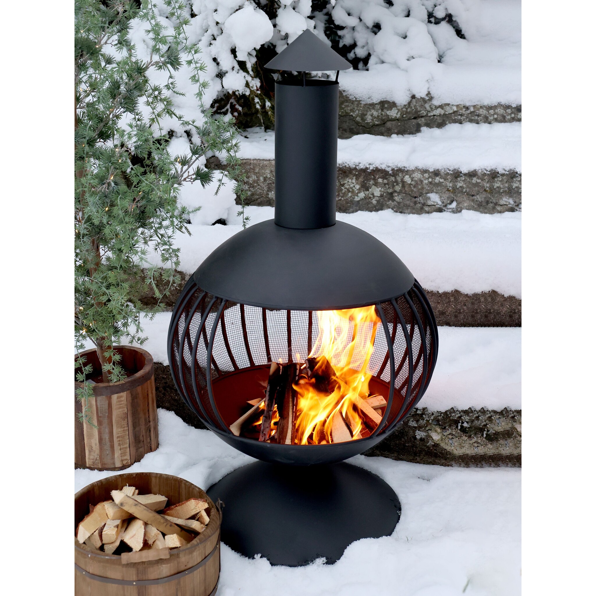 Feuerstelle für den Außenbereich, schwarz
