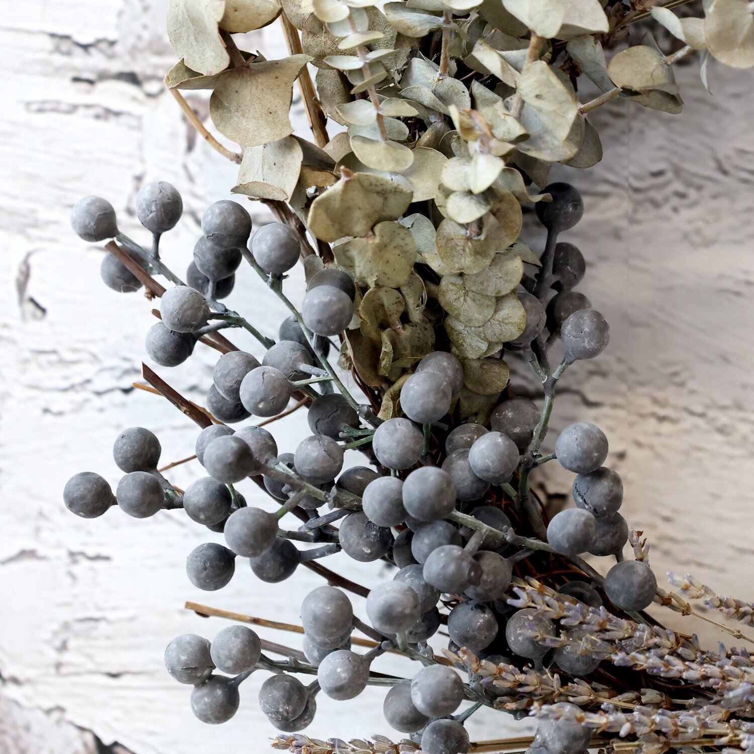 Fleur Kranz mit Eukalyptus Lavendel und Beeren,  