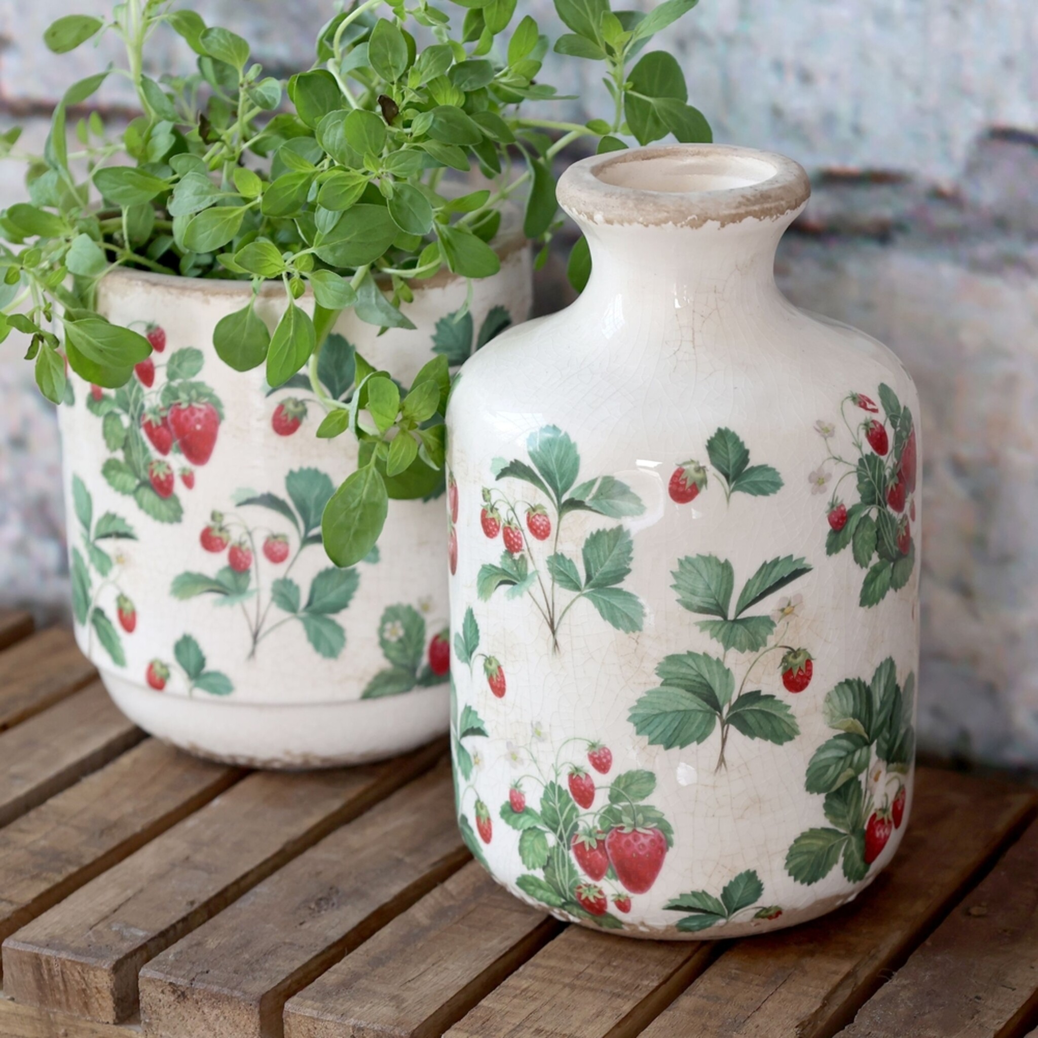 Dekoflasche Fraises Erdbeeren – Keramik im Landhausstil, creme 