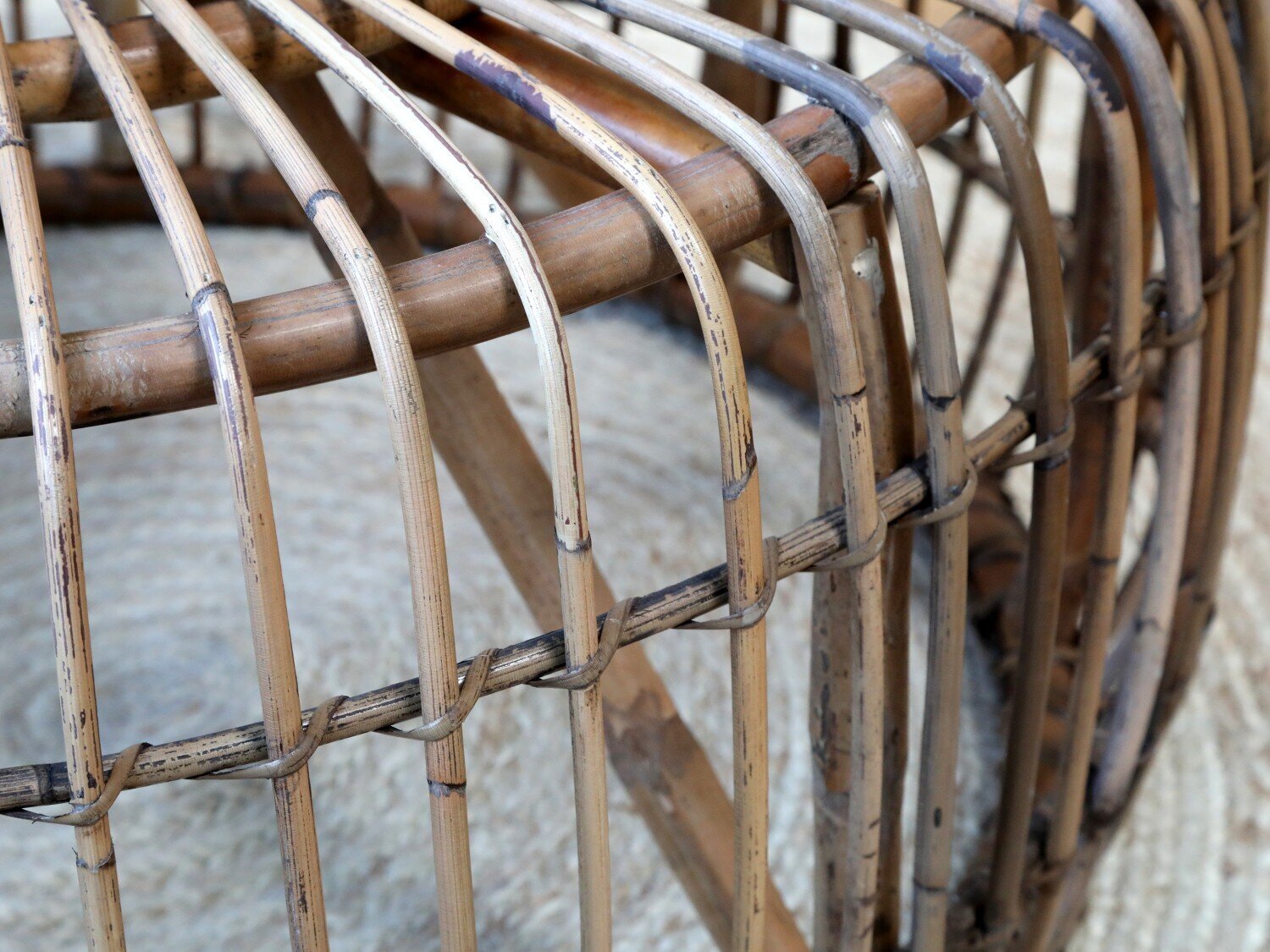 Französischer Tisch aus Rattan Geflecht, natur 