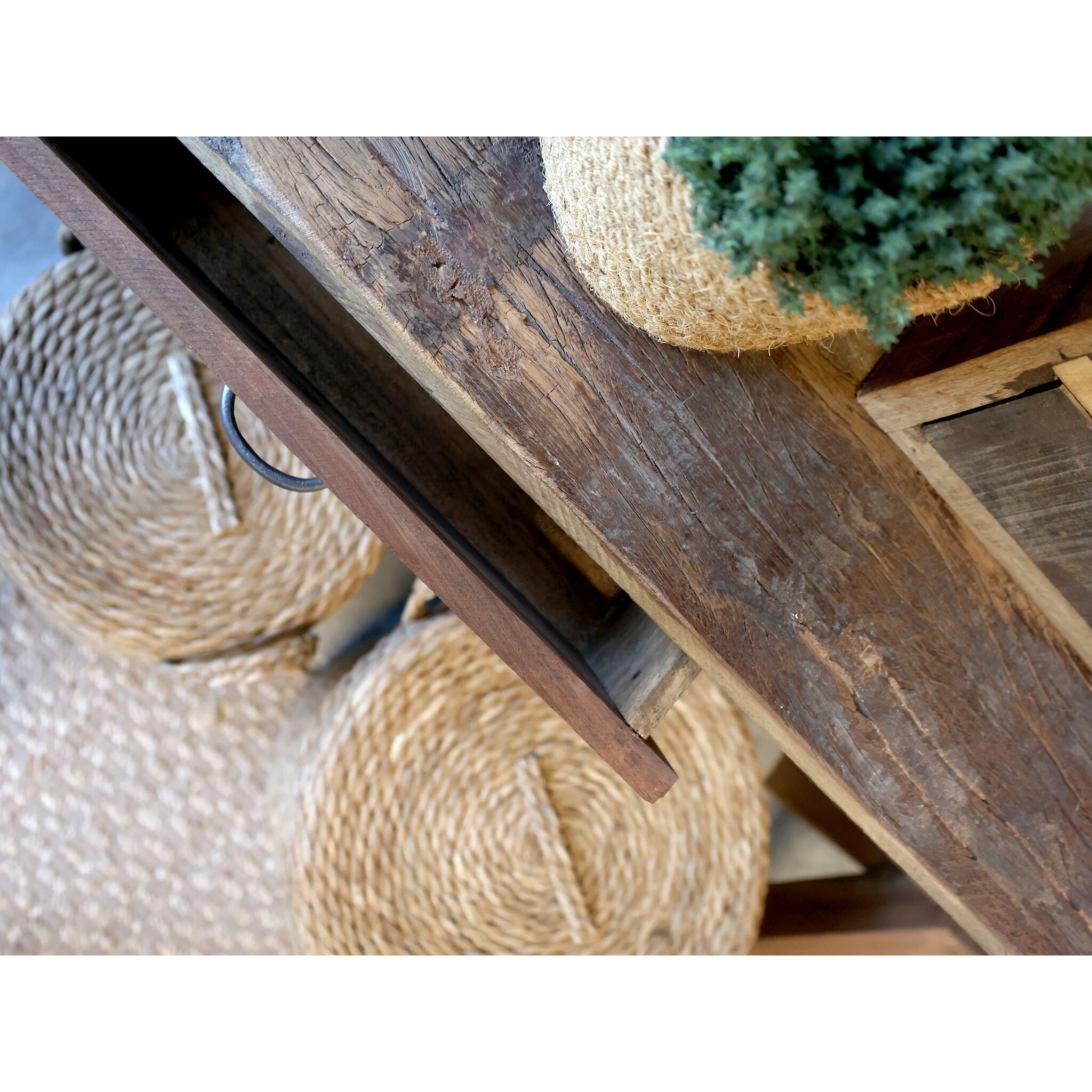 Grimaud Holz Tisch mit Schublade, natur 