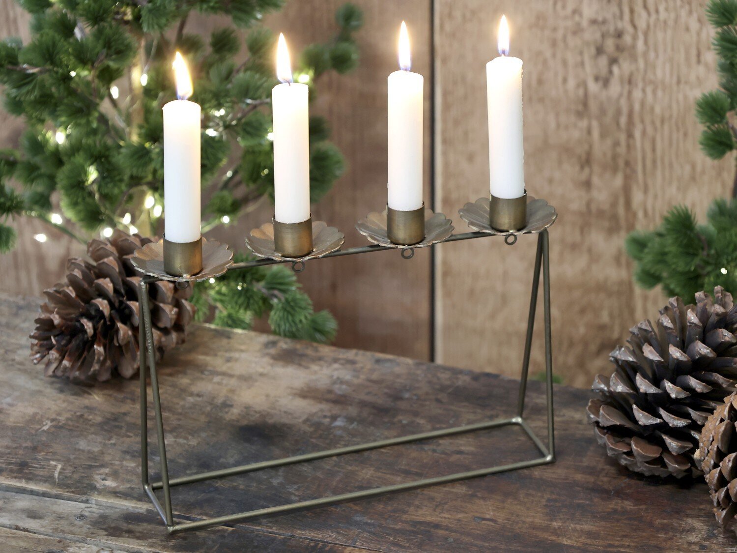 Kerzenständer mit 4 Haltern für Stabkerzen, messing 