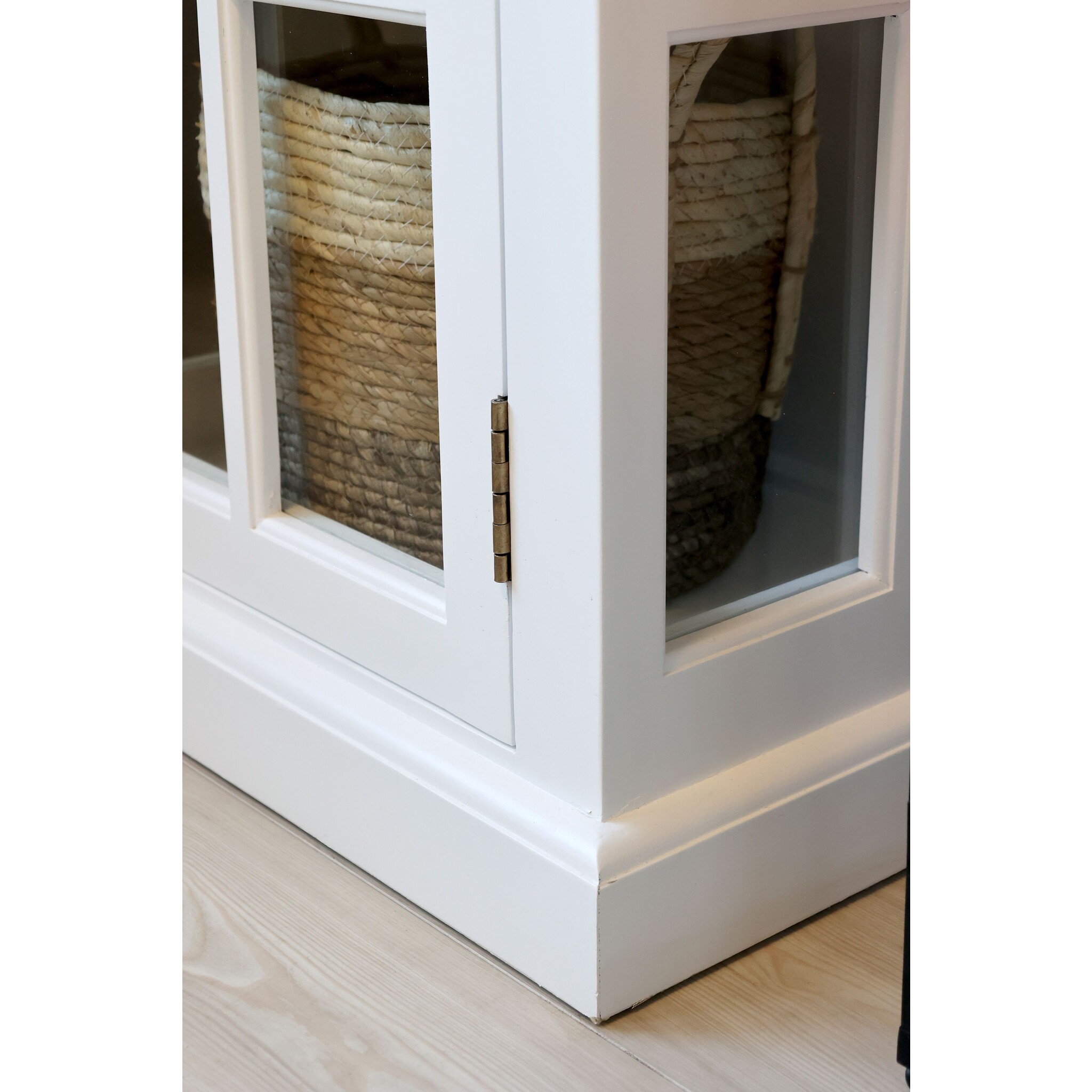 Landhaus Vitrinenschrank Marseille mit 4 Türen und 4 Schubladen, weiss 