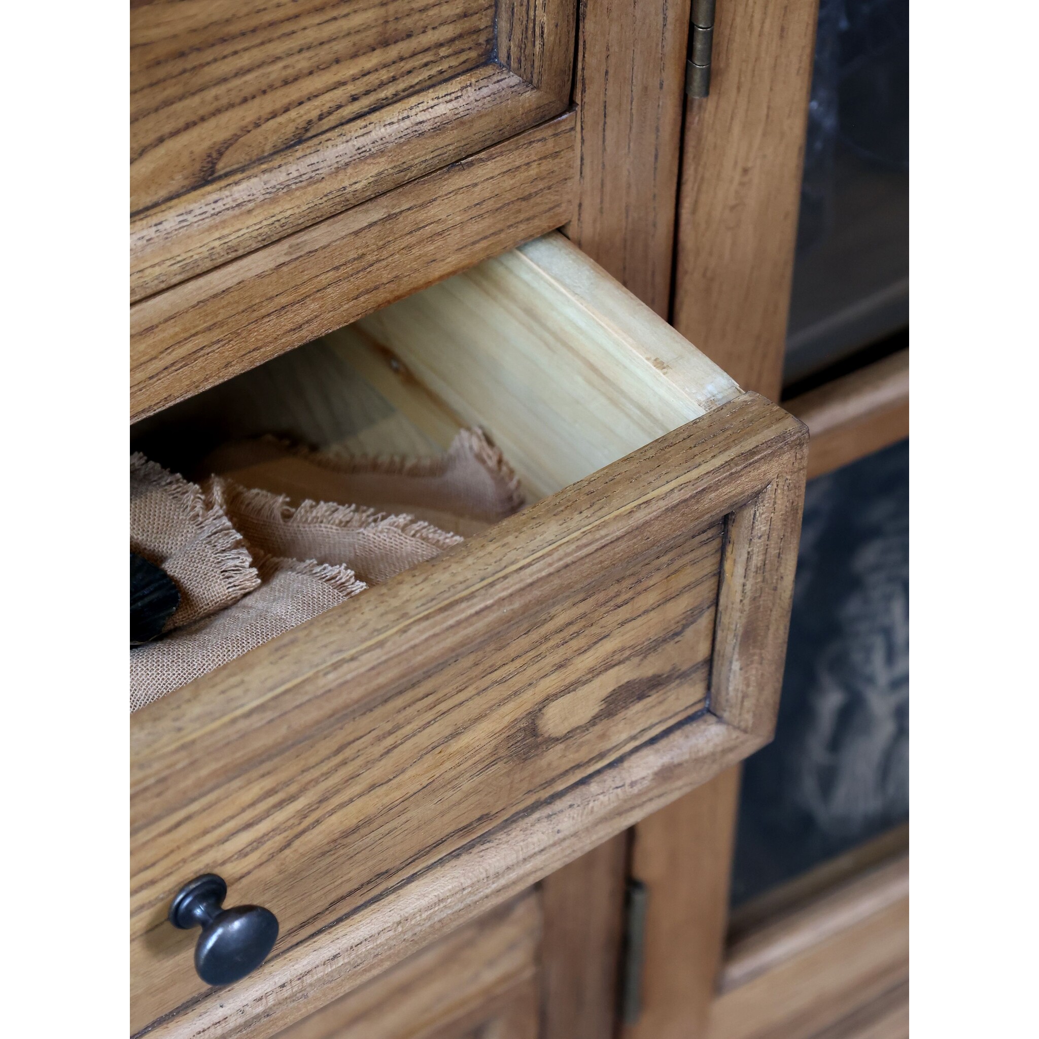 Landhaus Vitrinenschrank Marseille mit 4 Türen und 4 Schubladen, weiss 