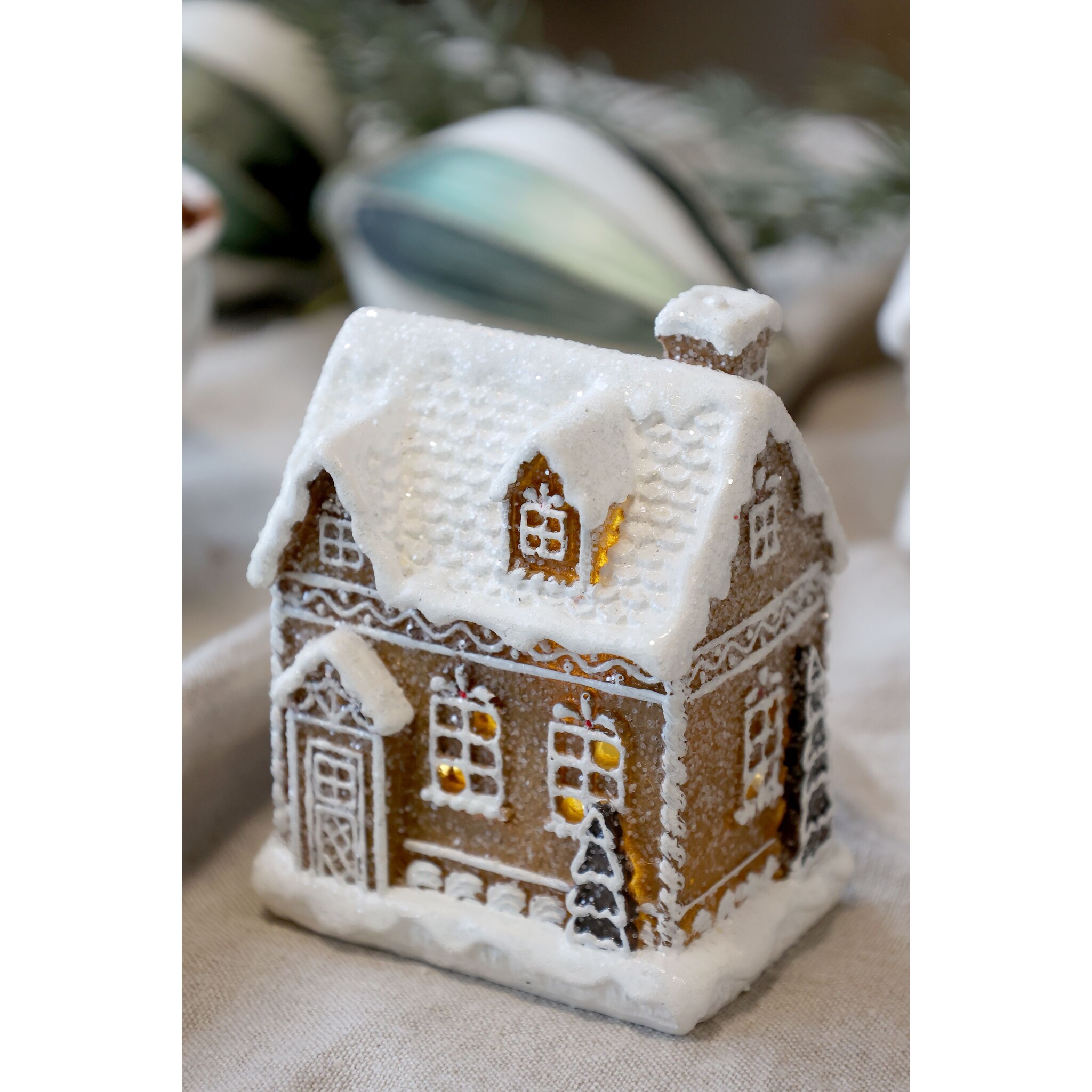 LED Häuschen, Noël Lebkuchenhaus, mocca 