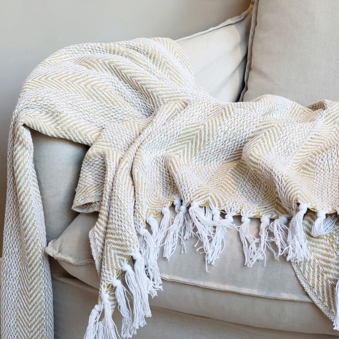 Plaid Decke Aix aus recycelter Baumwolle, honig 