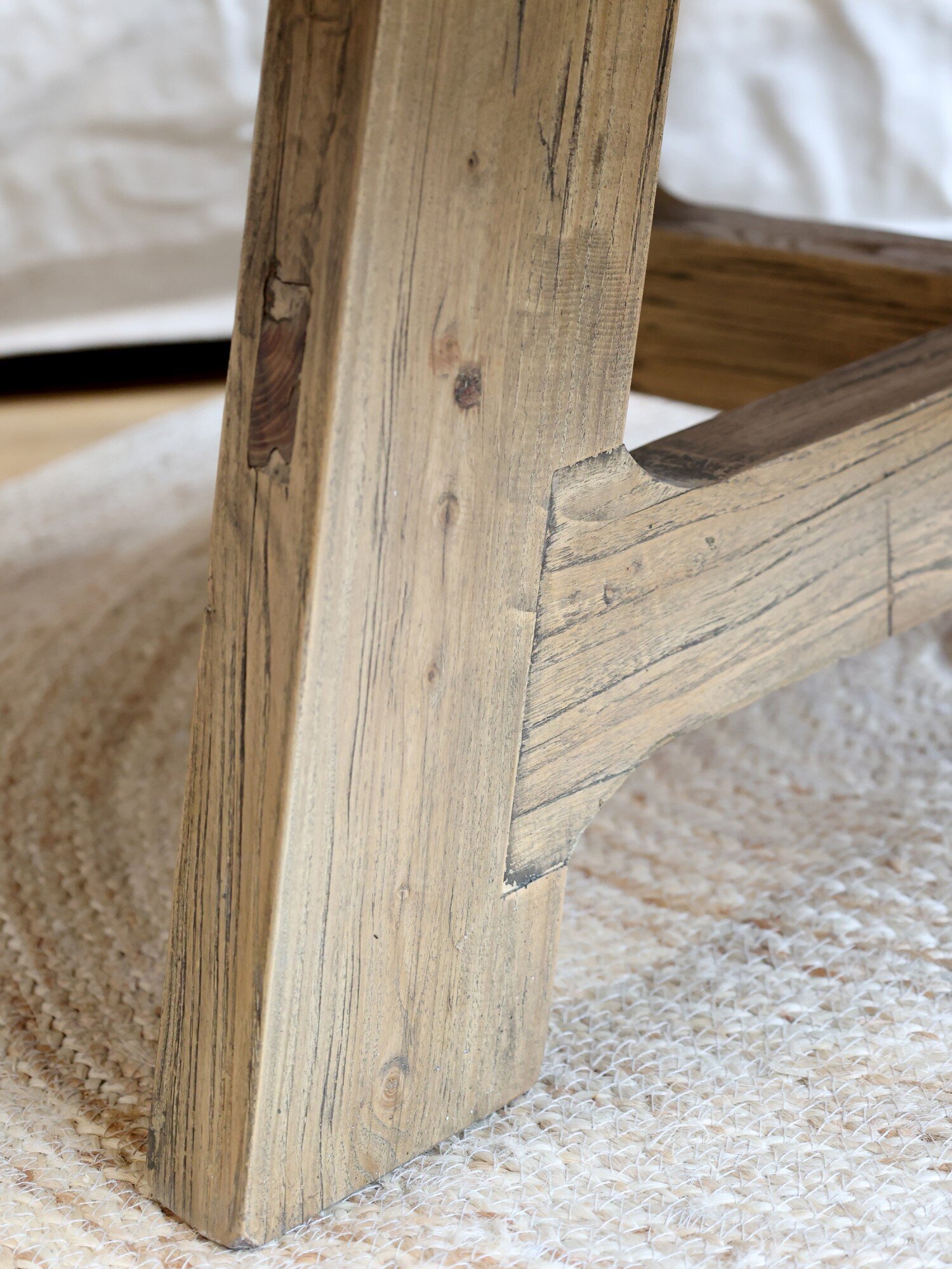 Sofatisch Rund aus Recyclingholz, natur 