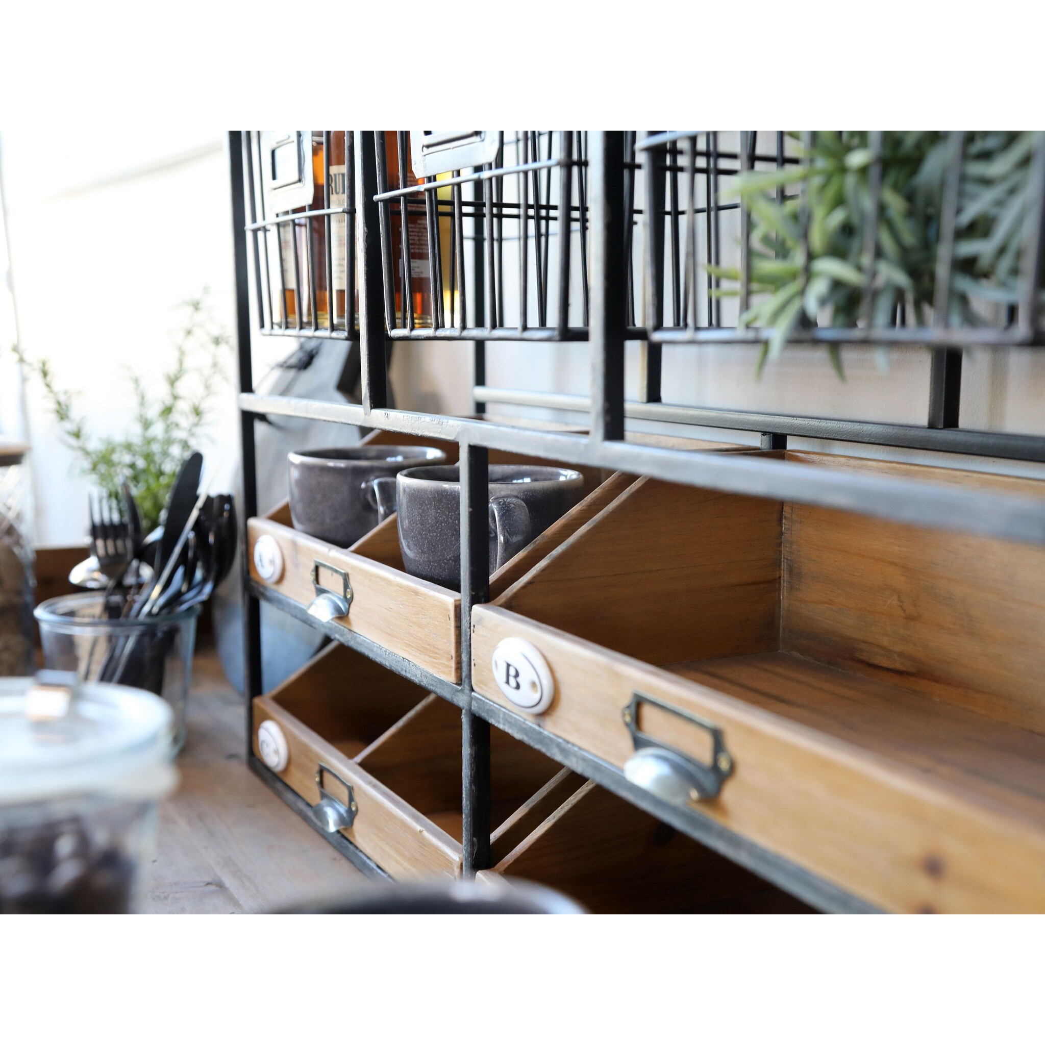 Chic Antique Wandregal mit Schubladen, schwarz 