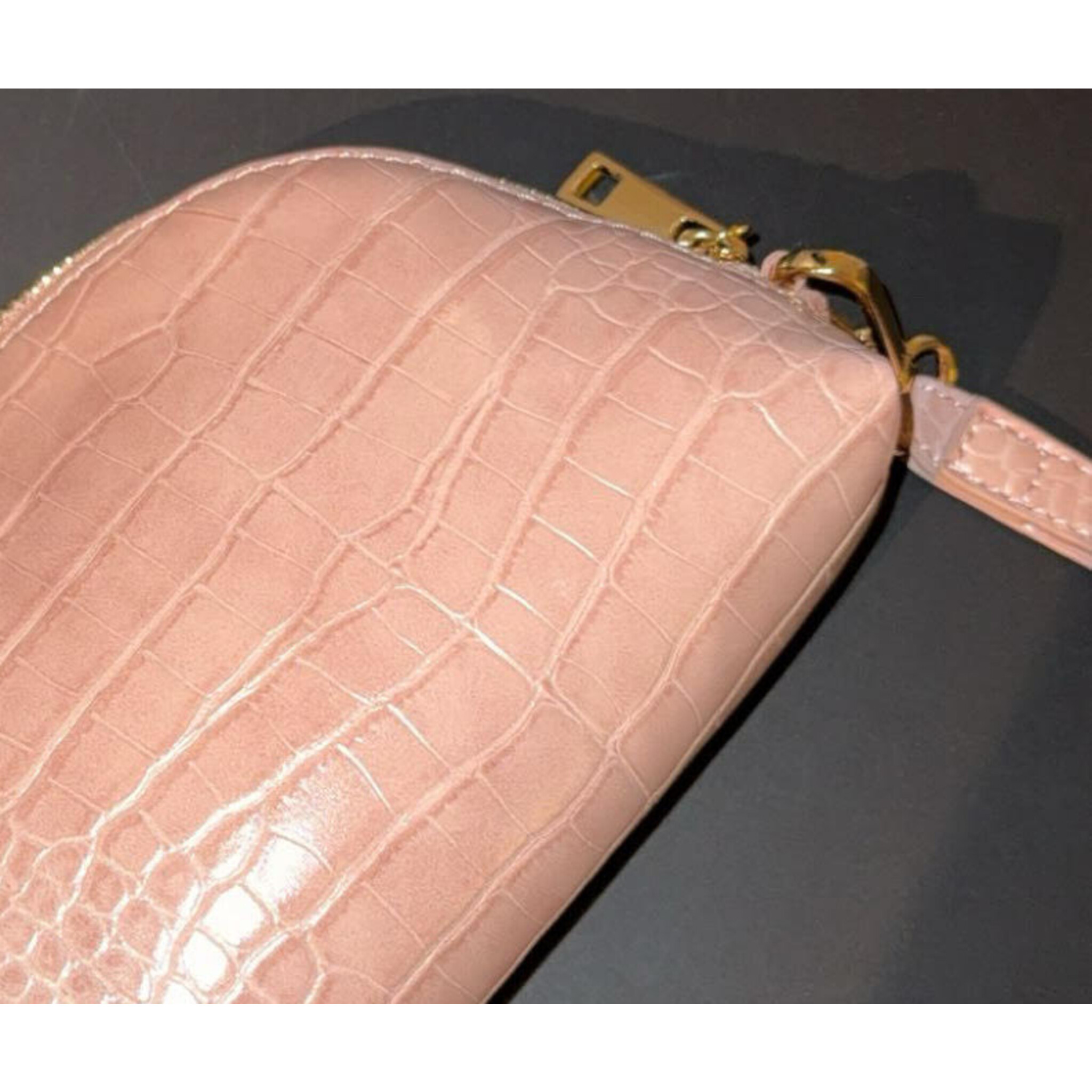 Kulturbeutel Saga, glänzend rosa 