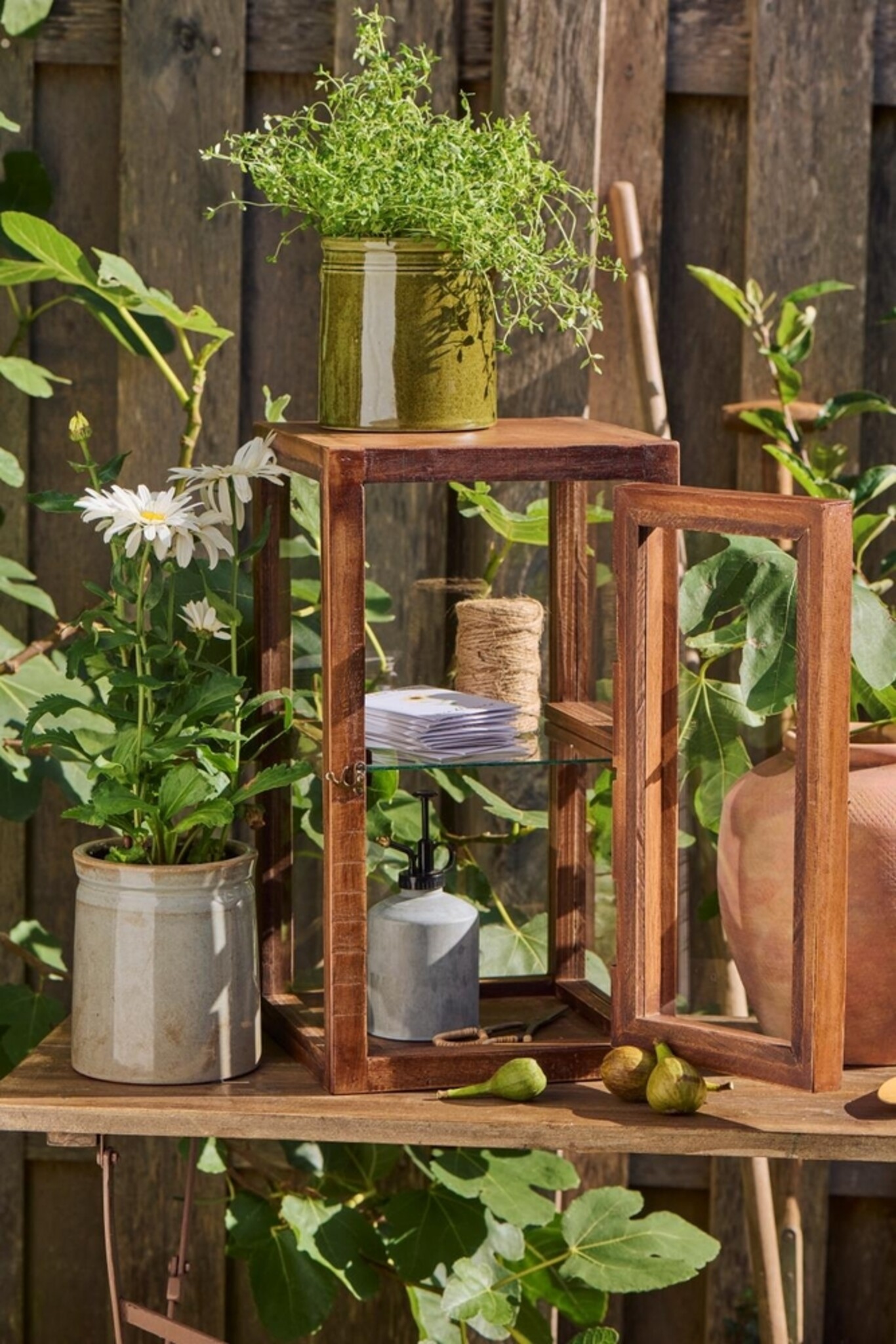IB Laursen UNIKA kleine Glasvitrine aus Holz und Glas, natur 
