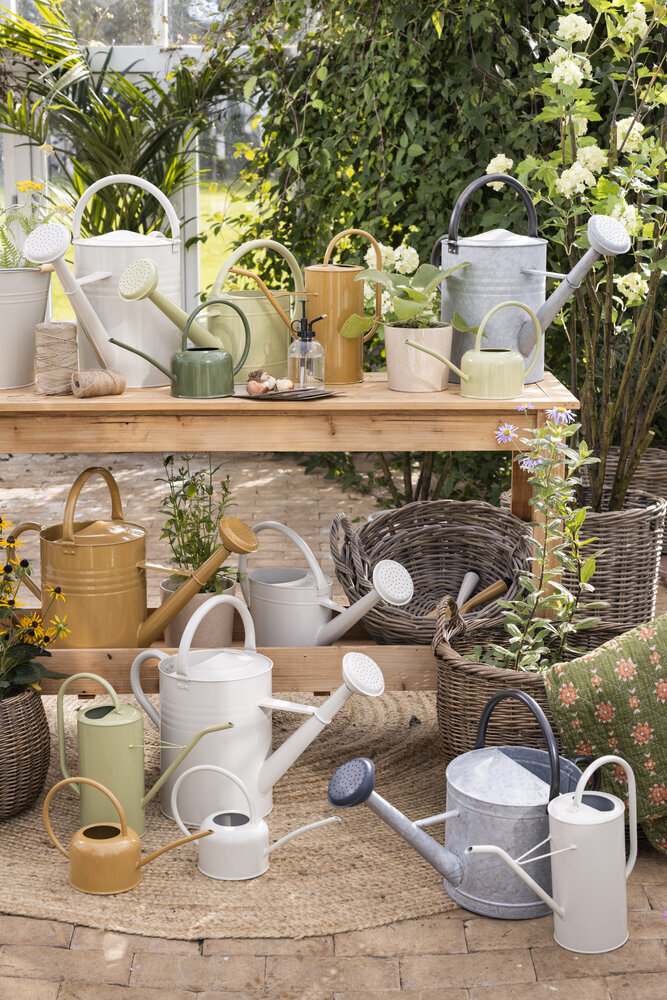 Geburtstagskarte Fürs Kindermädchen – Design Mit Gießkanne, Blumen & Schmetterlingen (UK-Versand)