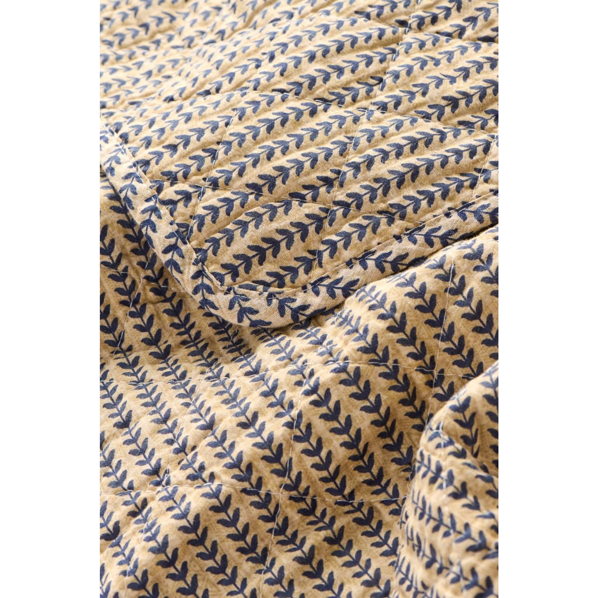 Quilt braun mit dunkelblauen Stängeln, braun