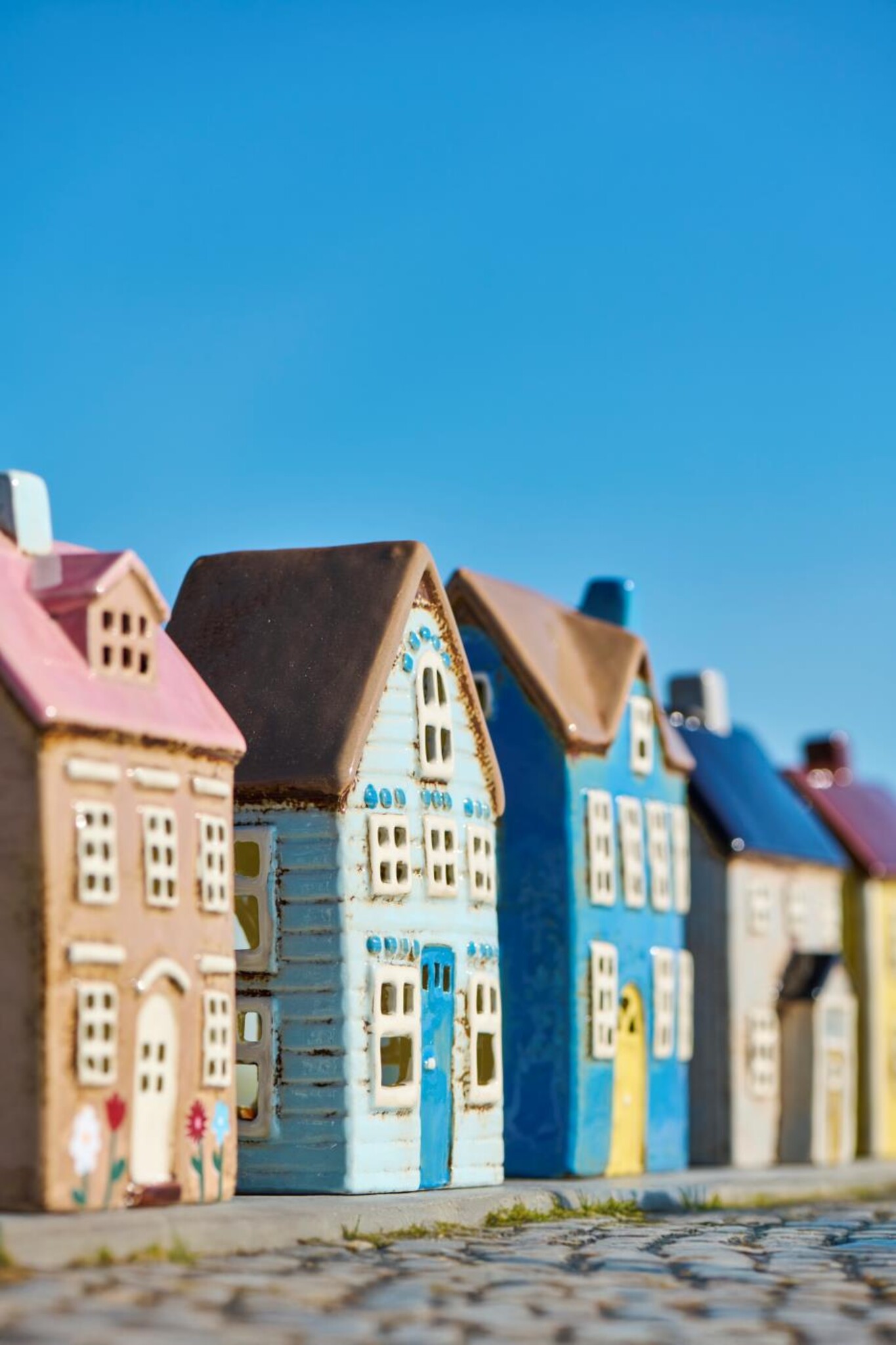 Kleine Stadt am Meer Bild 1