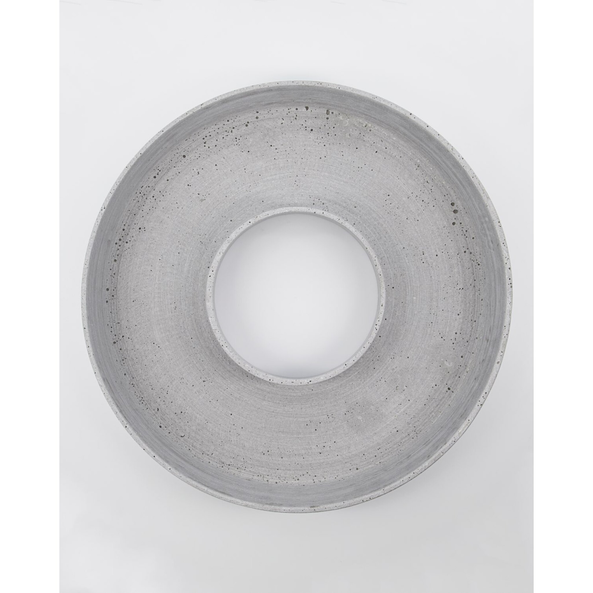 Kerzenständer The Ring, grau Ø 45 cm, Höhe 8 cm