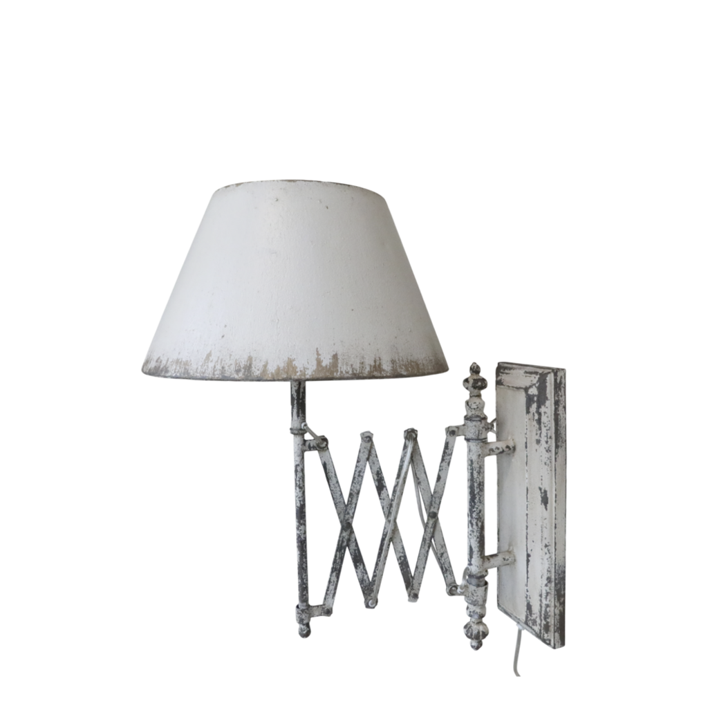 Chic Antique Wandlampe mit Ziehharmonika Halterung Preview Image