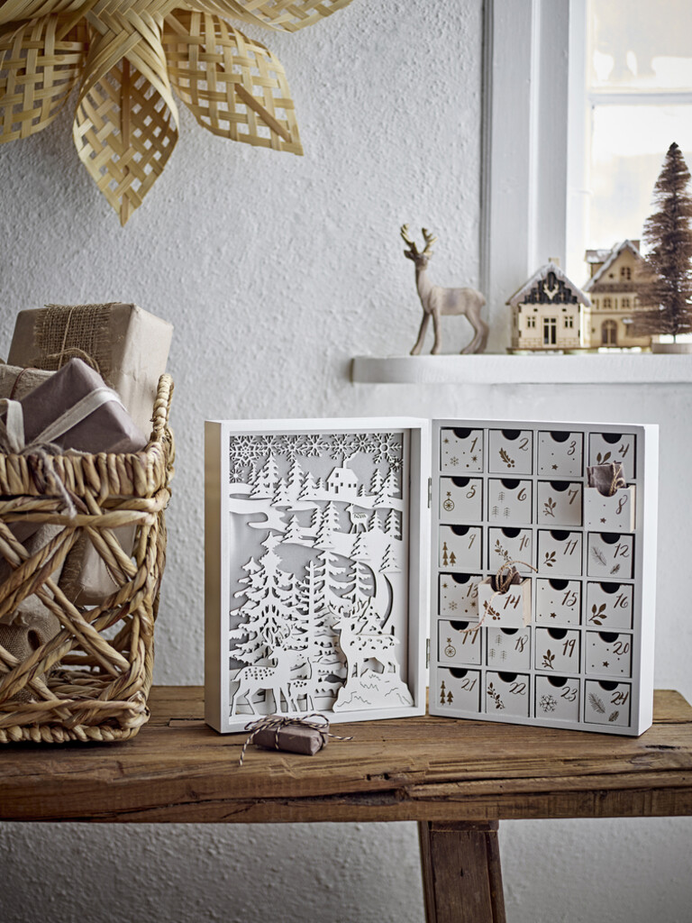 Bloomingville Elimar Adventskalender mit Licht Preview Image