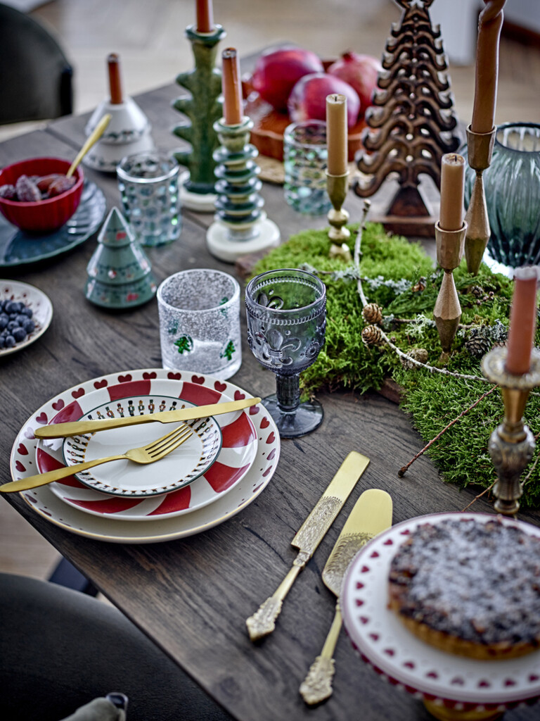 Bloomingville Jolly Kuchenteller aus Steingut Preview Image