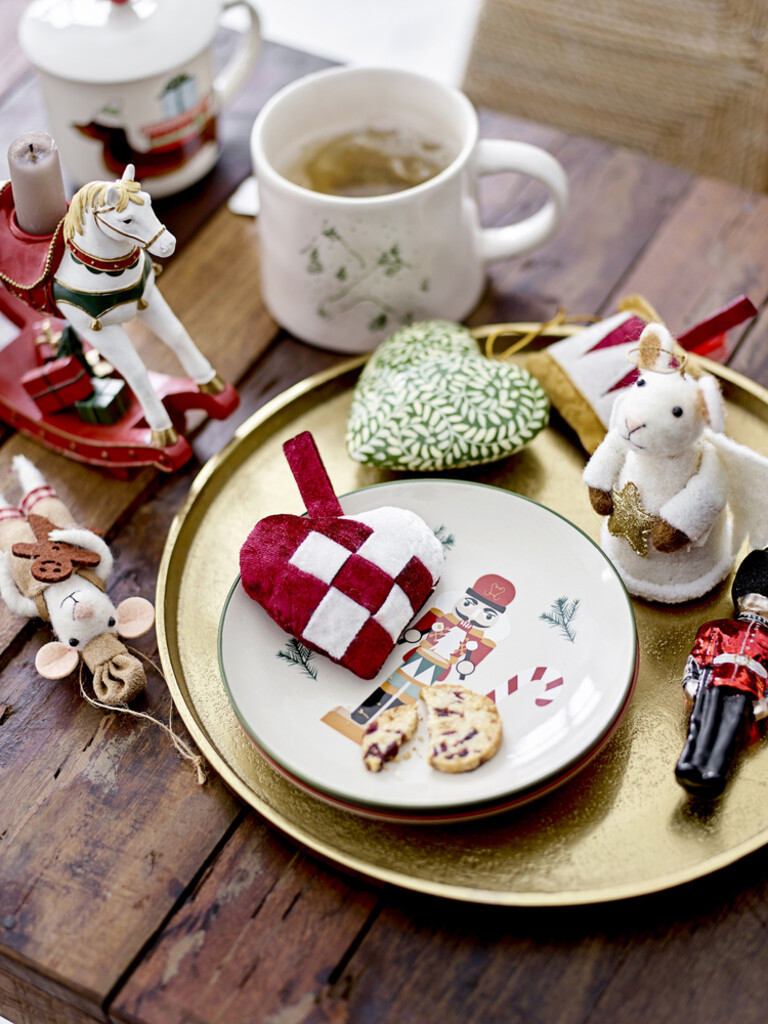 Bloomingville Jolly Weihnachtsteller im 2er Set Preview Image