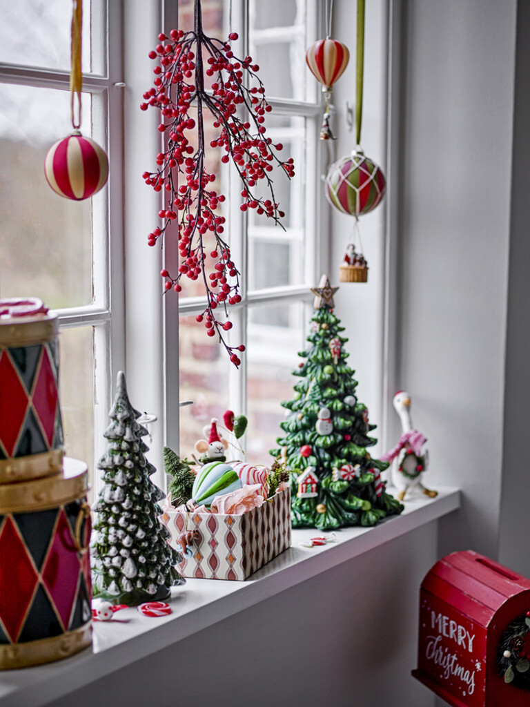 Bloomingville Santas Briefkasten Deko mit Standfuß Preview Image