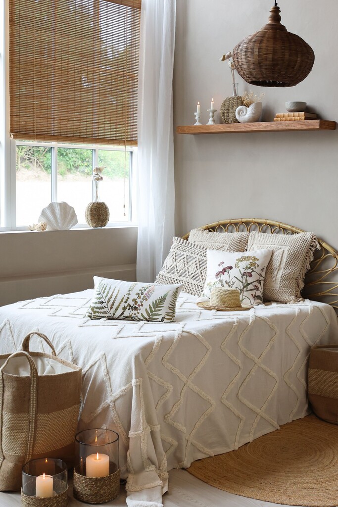 Chic Antique Aix Bettdecke mit Quasten, weiß Preview Image