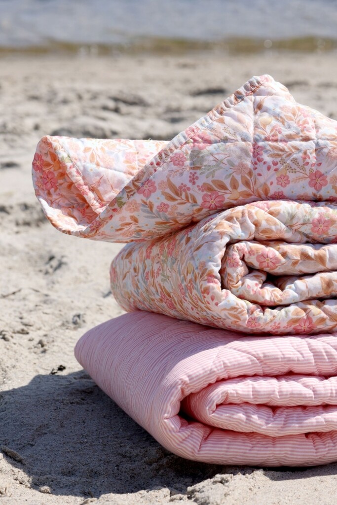 Chic Antique Aix Quilt mit Blumenmuster Baumwolle online kaufen bei SKANDEKO (Ansicht 2)