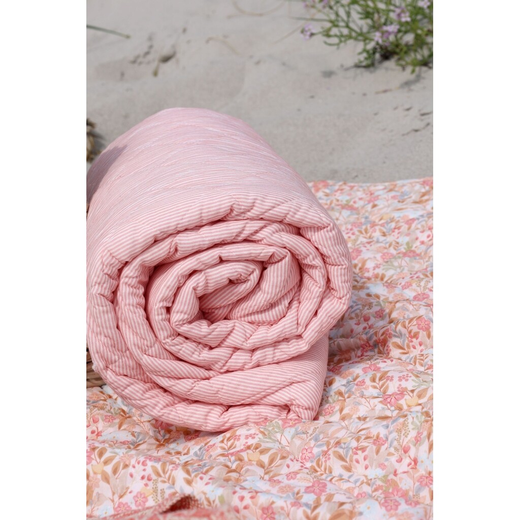 Chic Antique Aix Quilt – Maritime Steppdecke aus Baumwolle