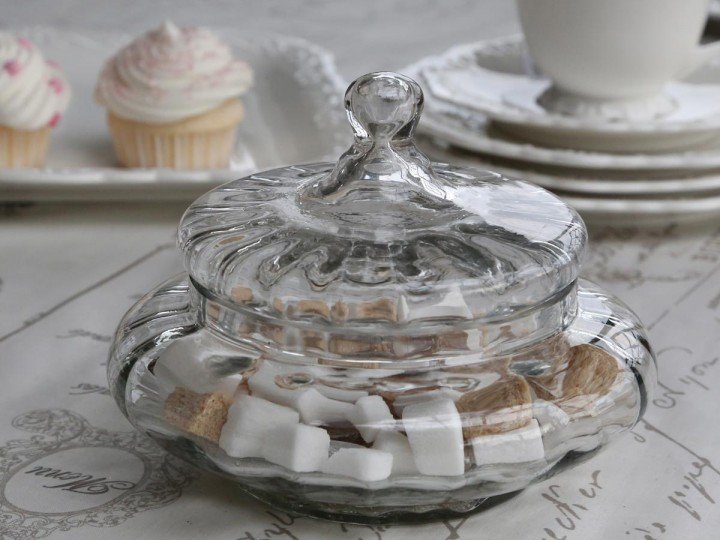 Chic Antique Bonbonniere