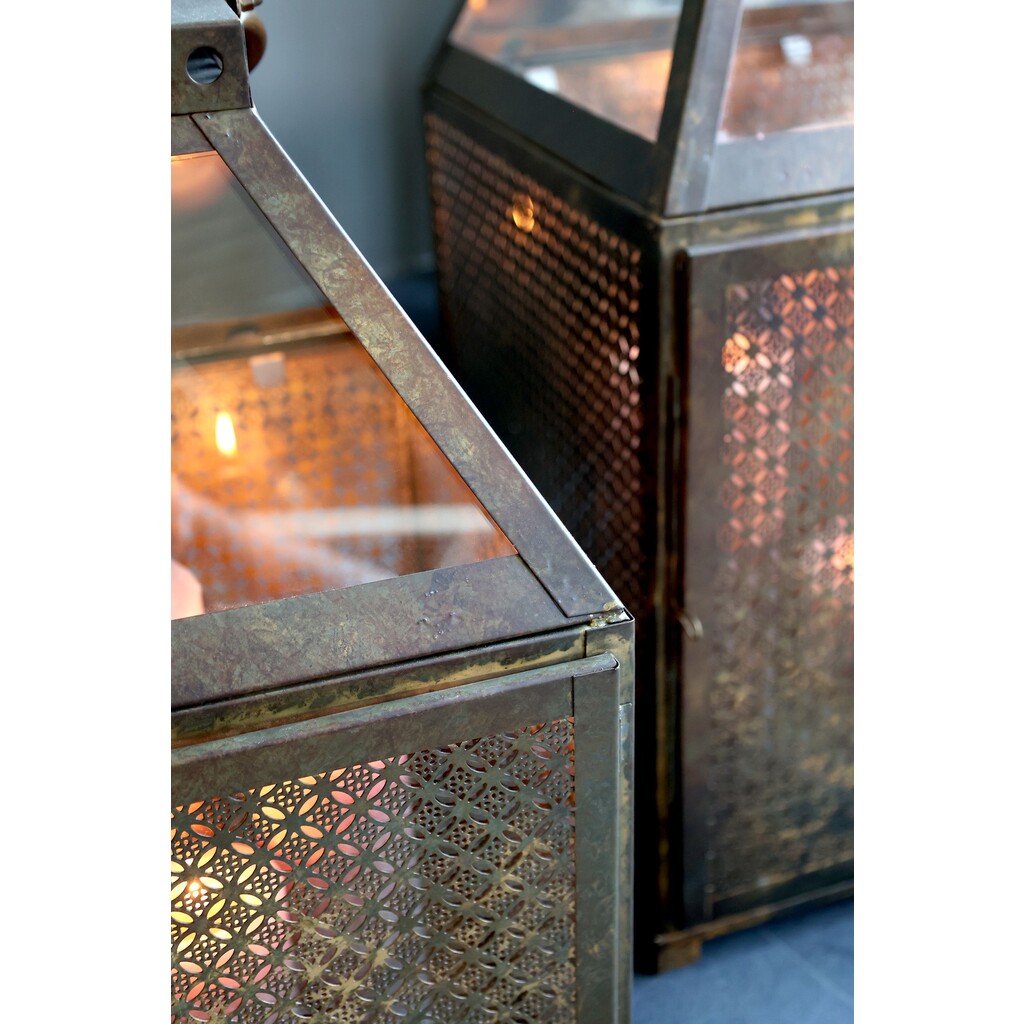 Eisen Laterne mit Glasdach