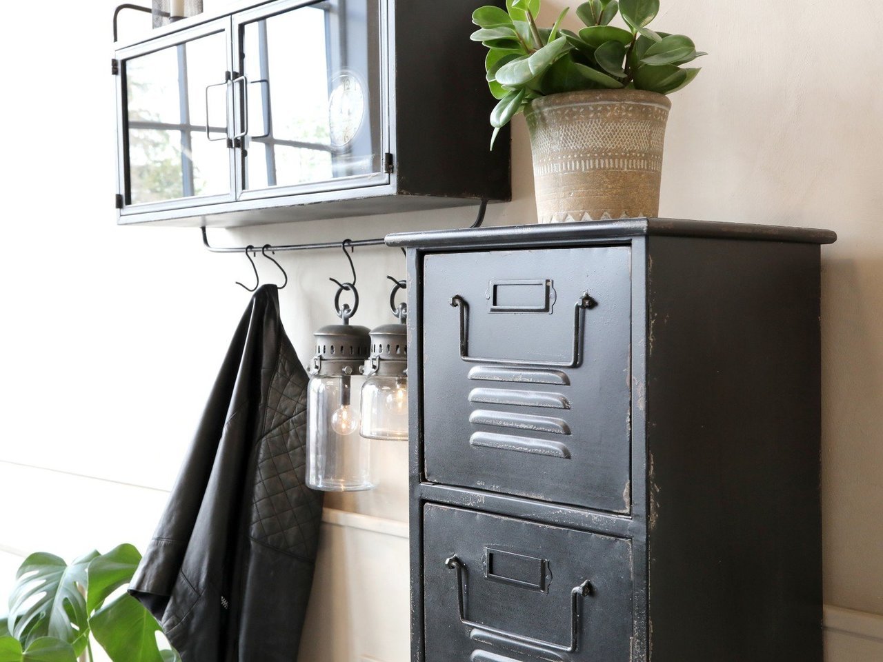 Factory Schrank mit 2 Schubladen von Chic Antique günstig bestellen