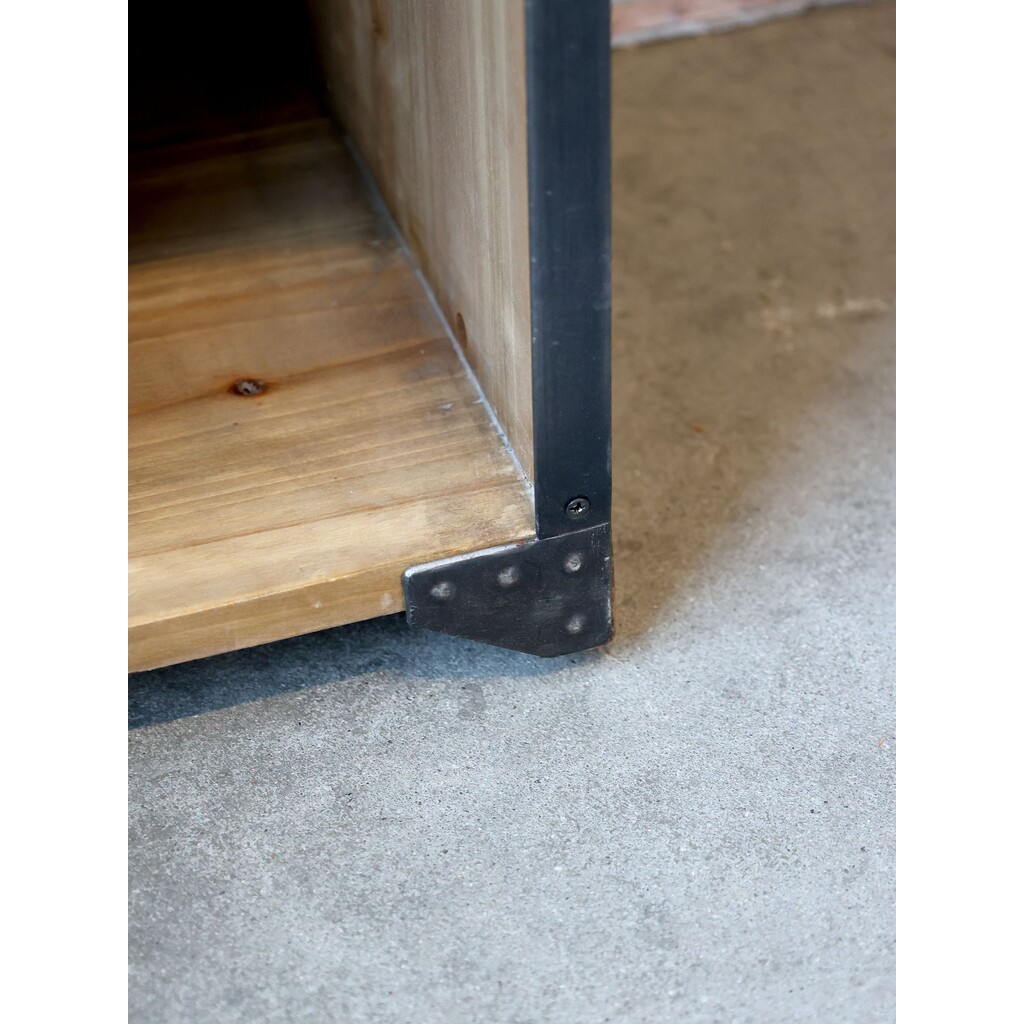 Fächerregal aus Kiefernholz und Metall