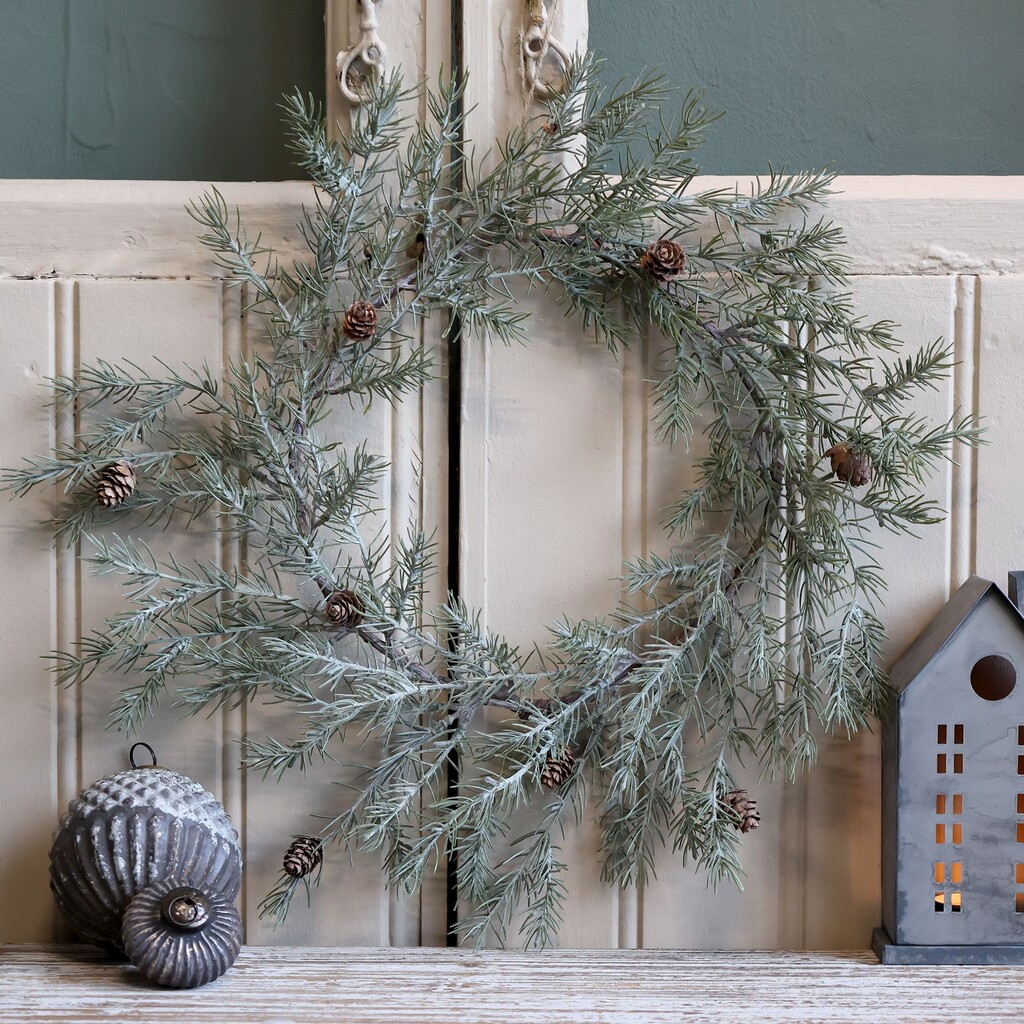 Fleur Künstlicher Kranz mit Zapfen