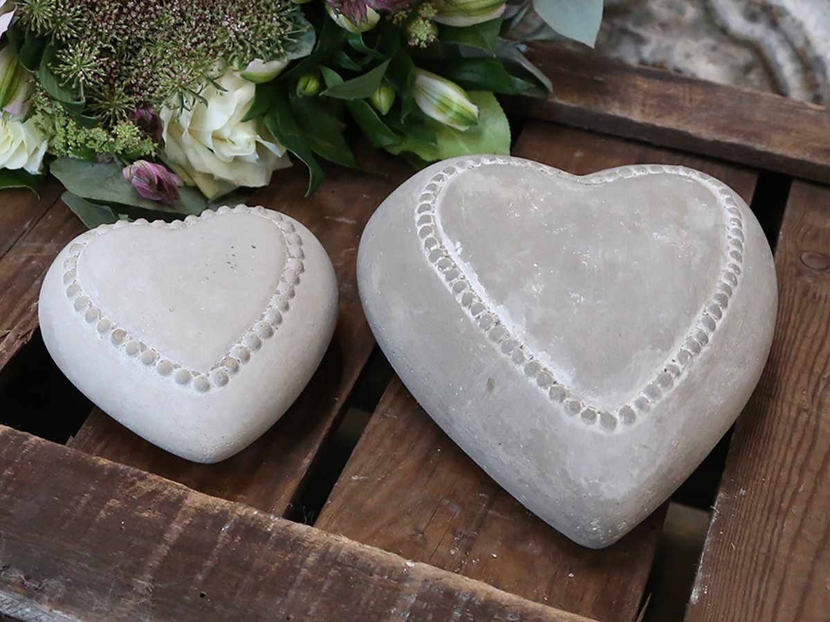 Chic Antique Herz mit Perlenkante Preview Image