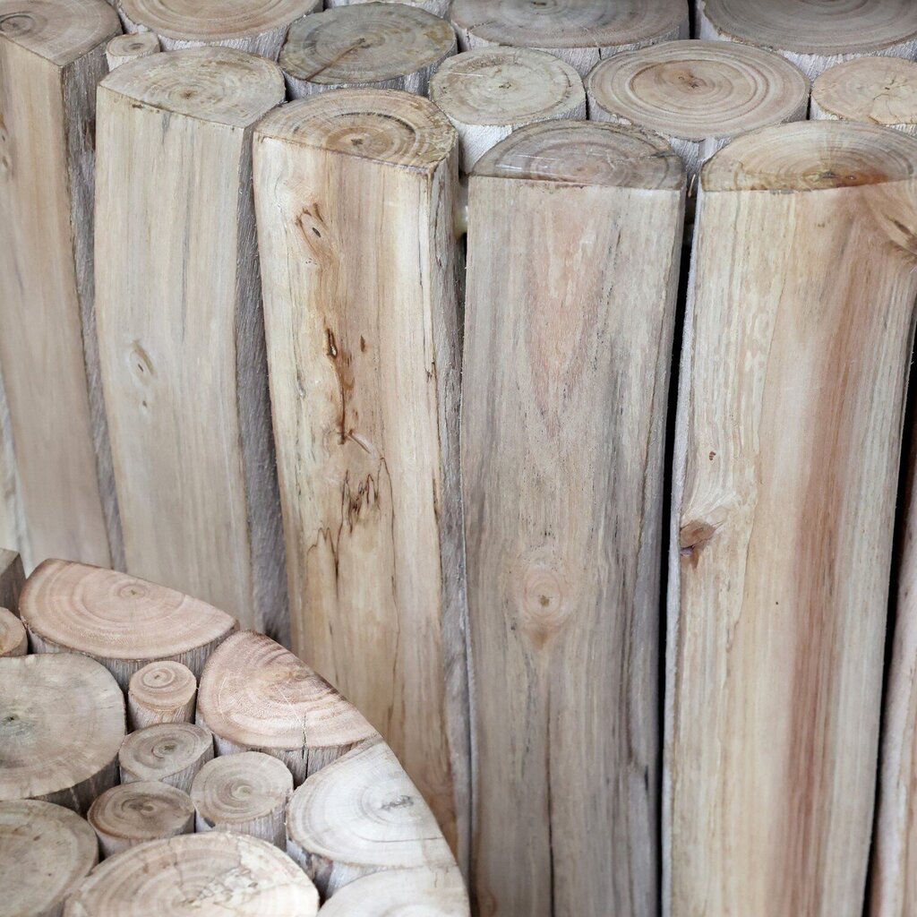 Hocker aus Eukalyptusholz