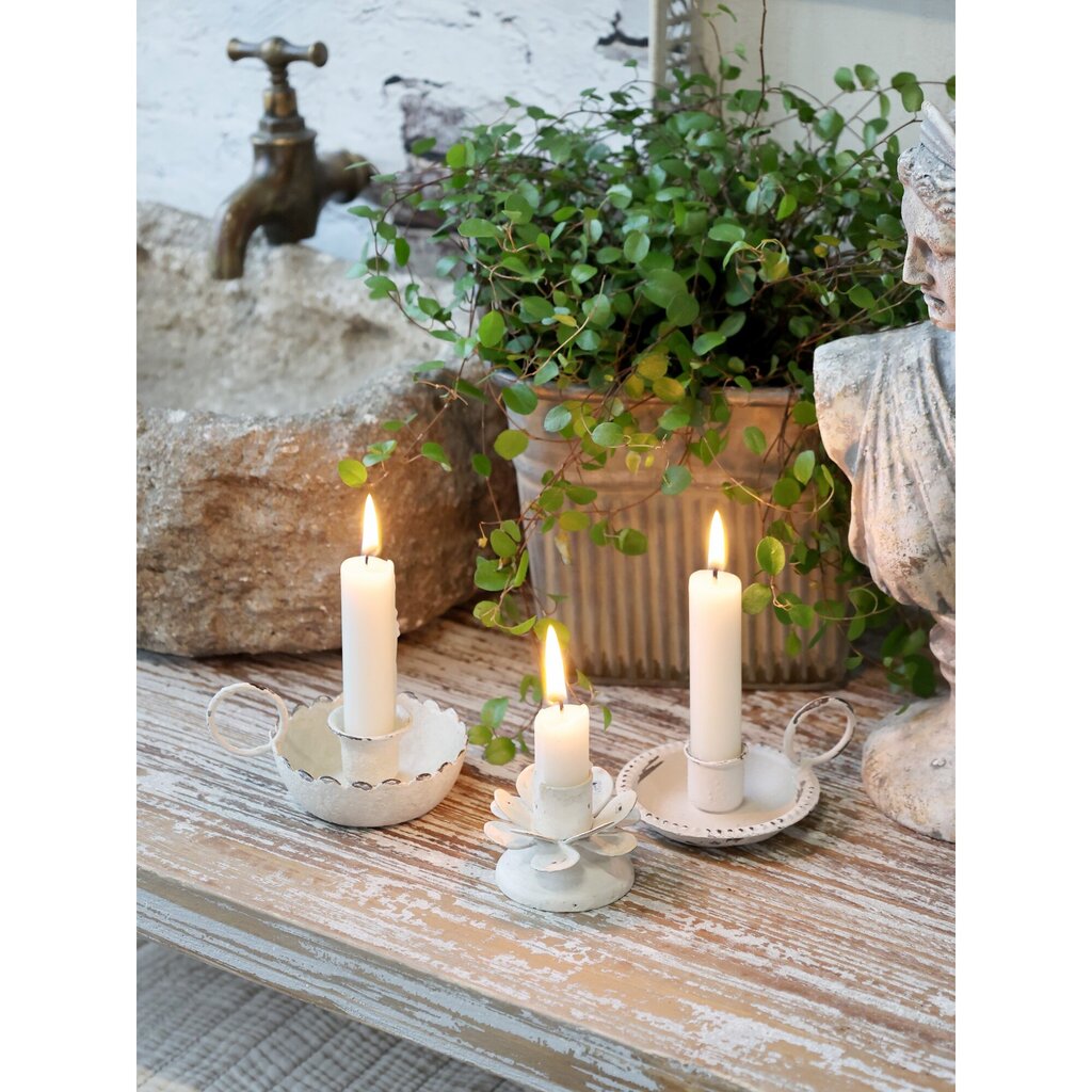 Chic Antique Kammerleuchter mit Perlkante Preview Image