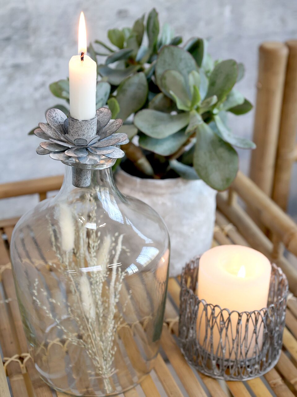 Chic Antique Kerzenhalter Flaschenaufsatz mit Blumen Preview Image