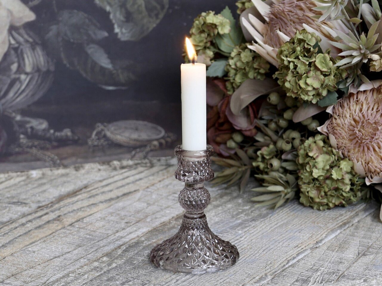 Chic Antique Kerzenständer mit Diamantenschliff Preview Image