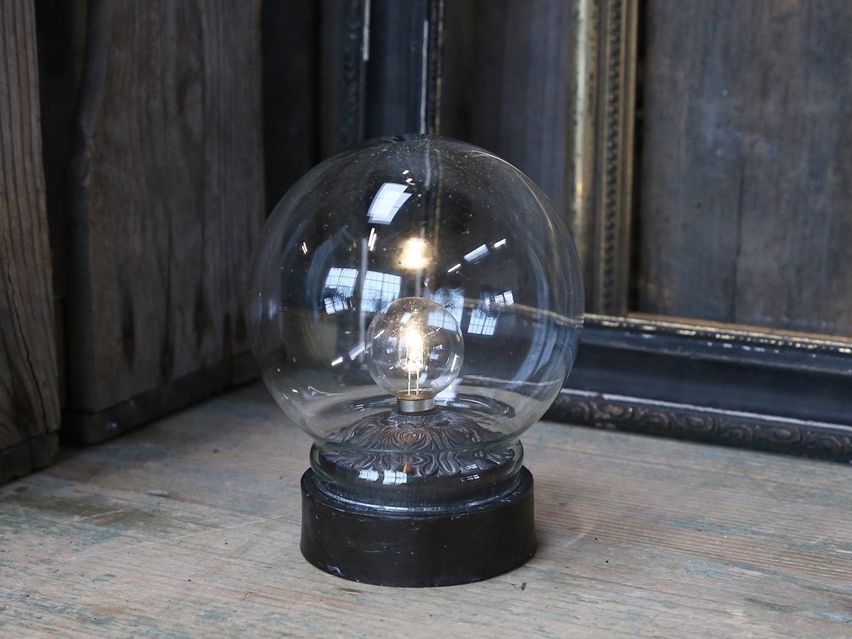 Chic Antique Lampe mit Glühbirne Preview Image