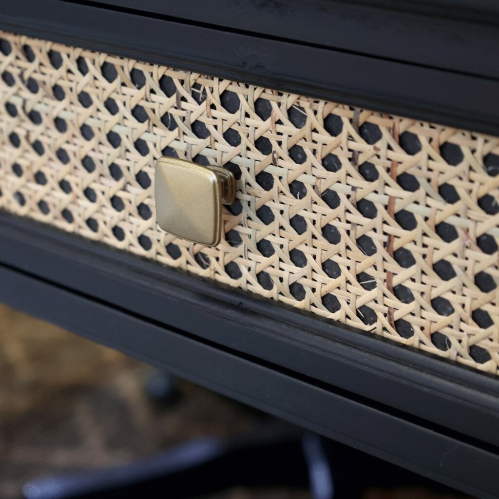 Schreibtisch mit 3 Schubladen