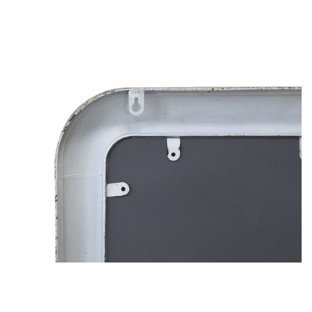 Spiegel aus Eisen im Shabby Look