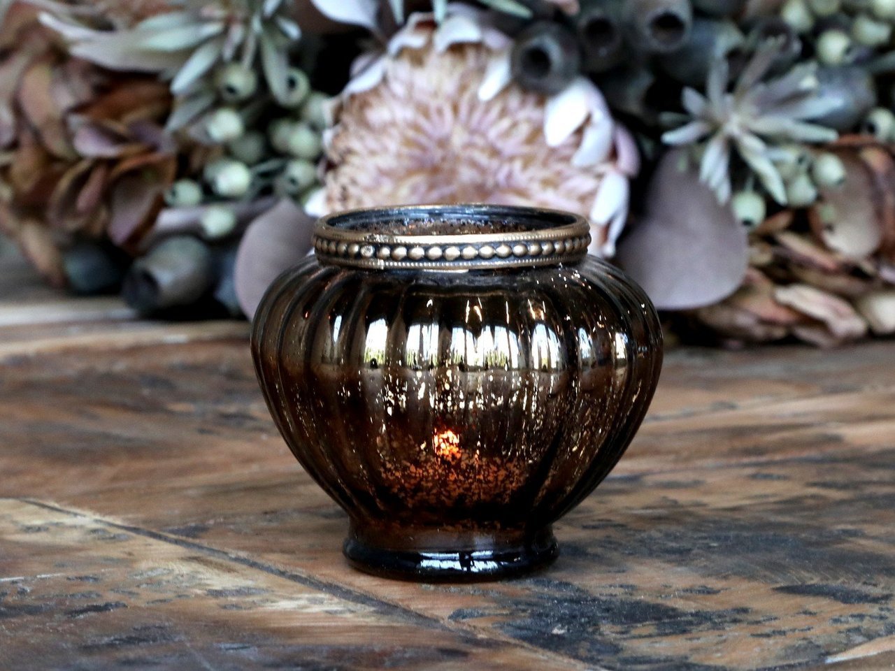 Chic Antique Teelichthalter mit Perlenrand glänzend Preview Image